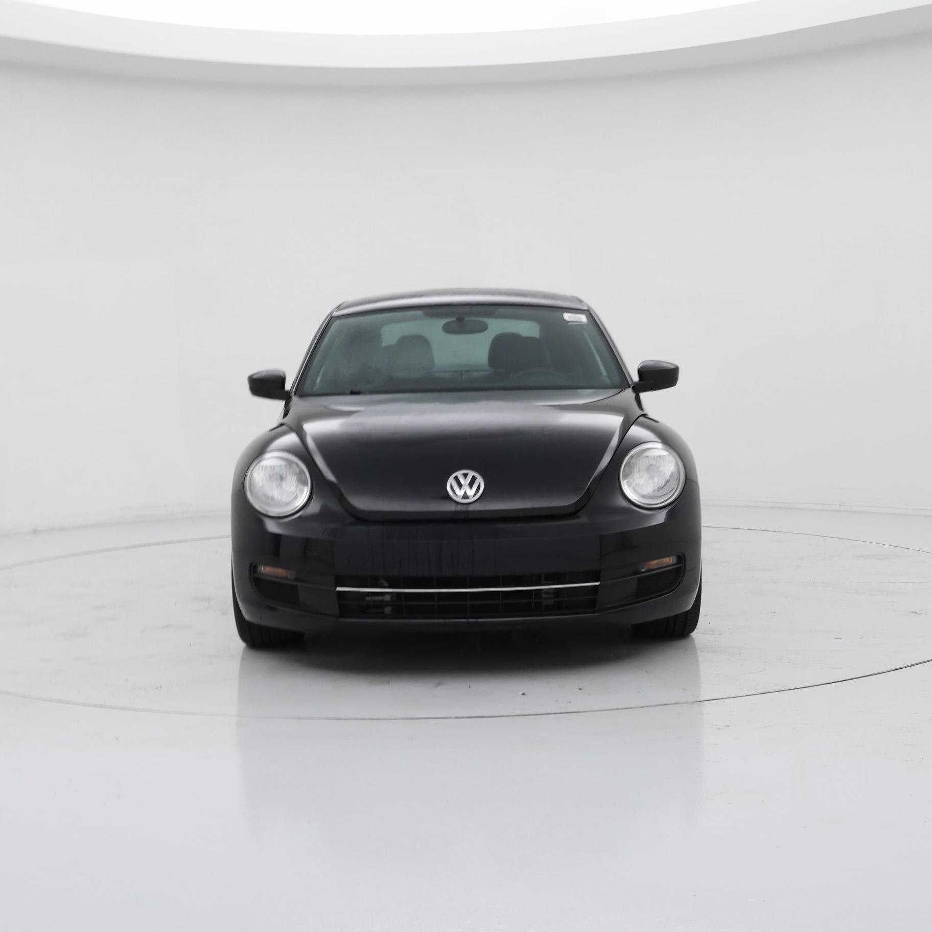 Thumbnail: 2015 Volkswagen Beetle - 5
