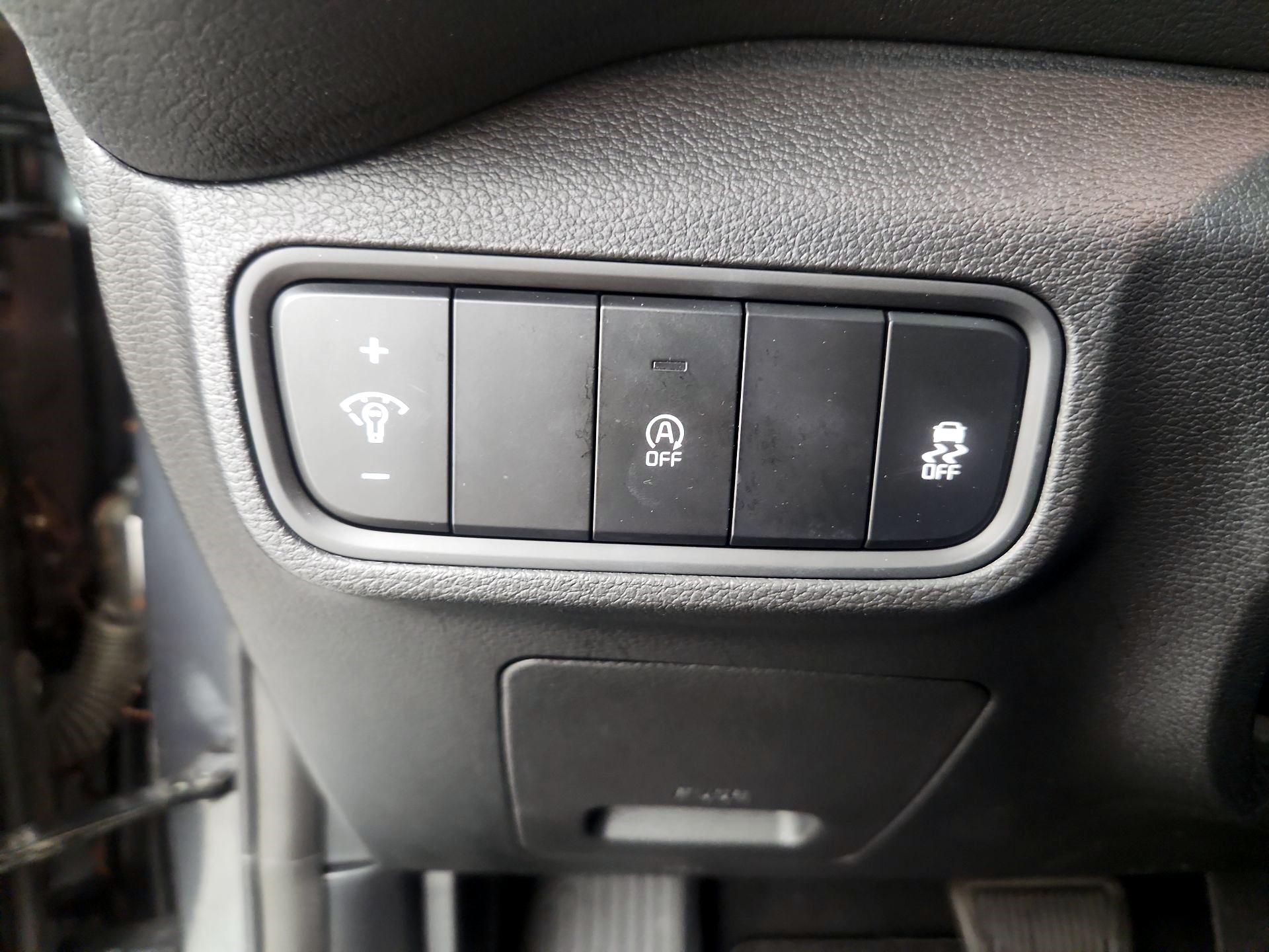 Thumbnail: 2021 Kia Soul - 13