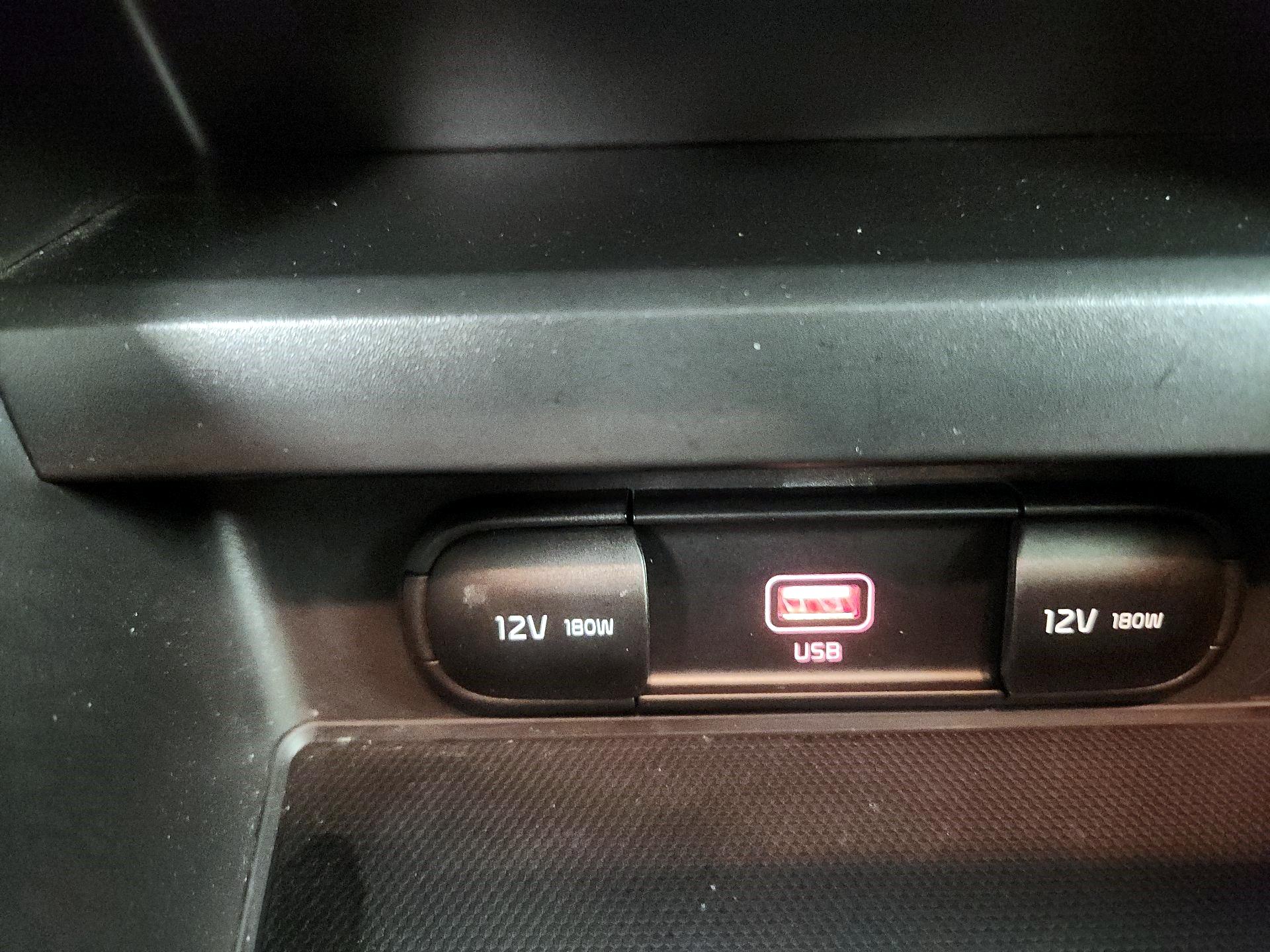 Thumbnail: 2021 Kia Soul - 18