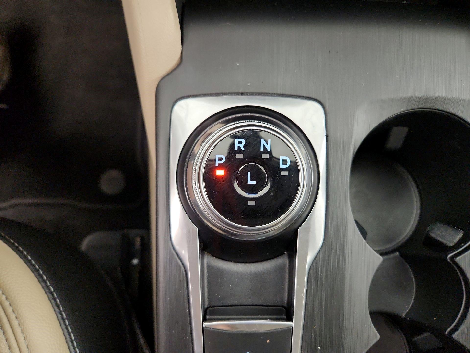 Thumbnail: 2020 Ford Escape - 17