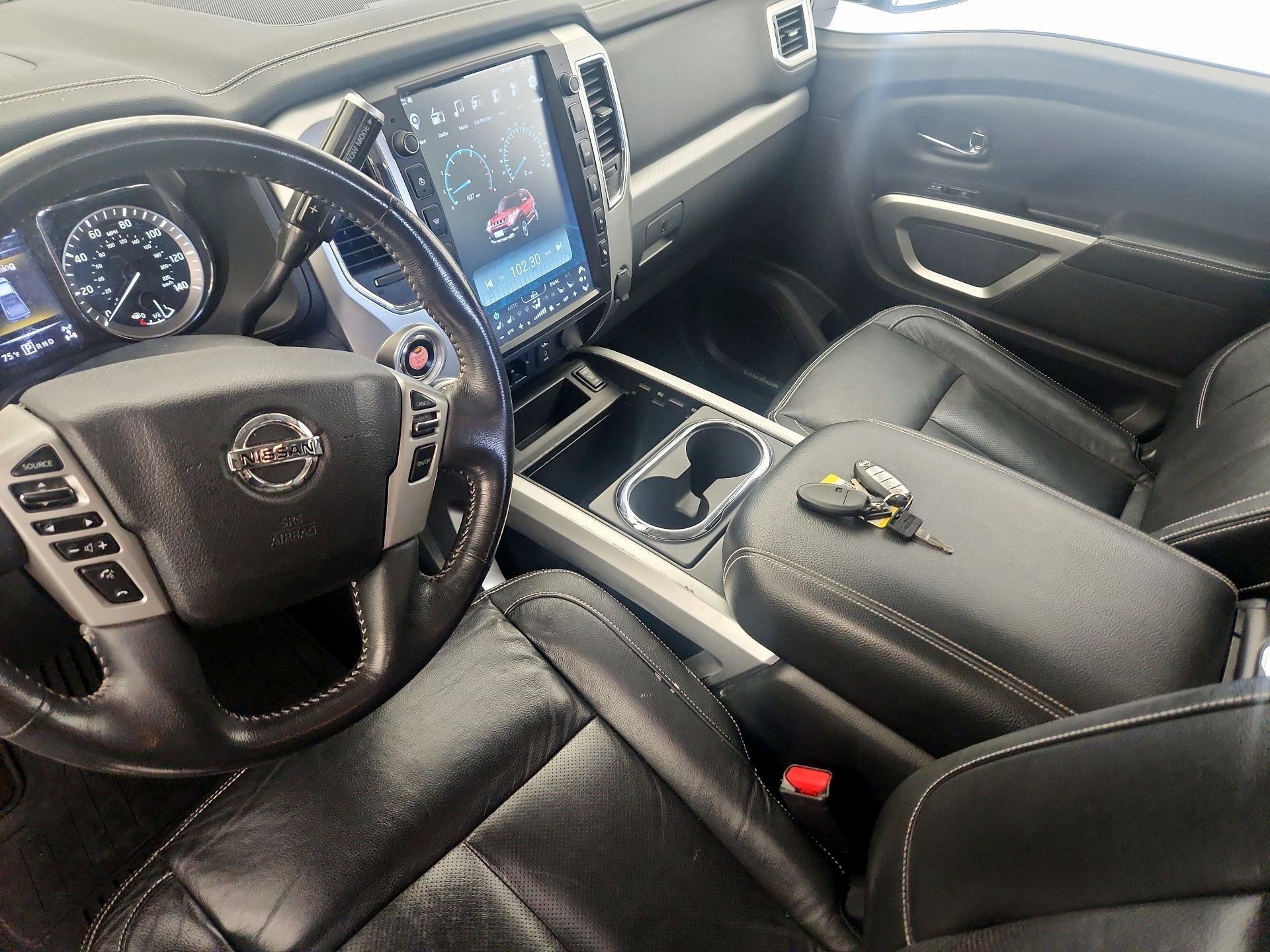Thumbnail: 2016 Nissan Titan - 11