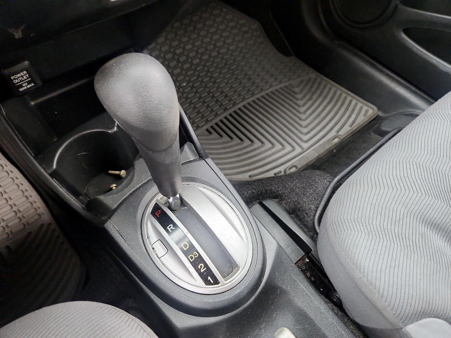 Thumbnail: 2013 Honda Fit - 16