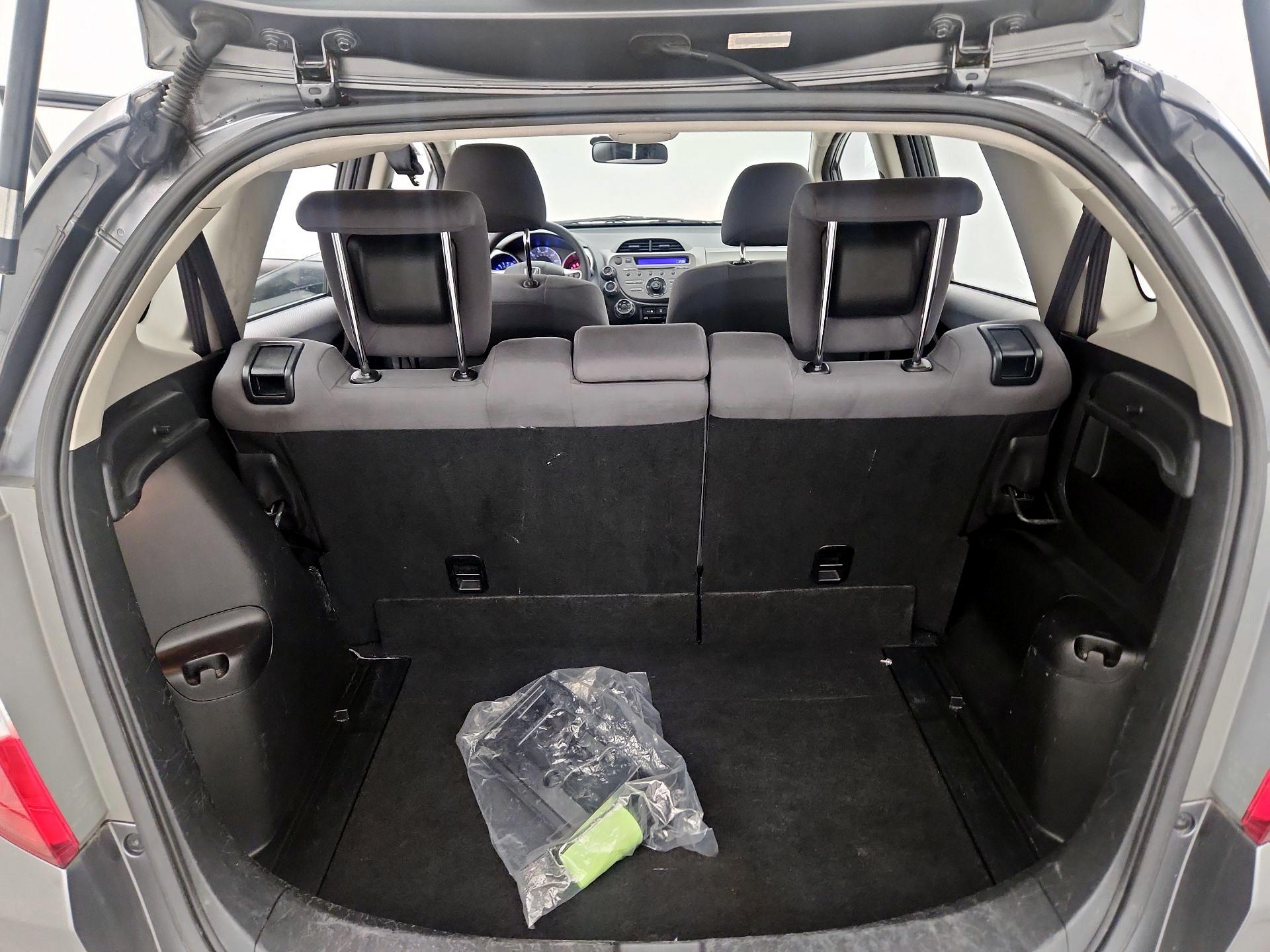 Thumbnail: 2013 Honda Fit - 19