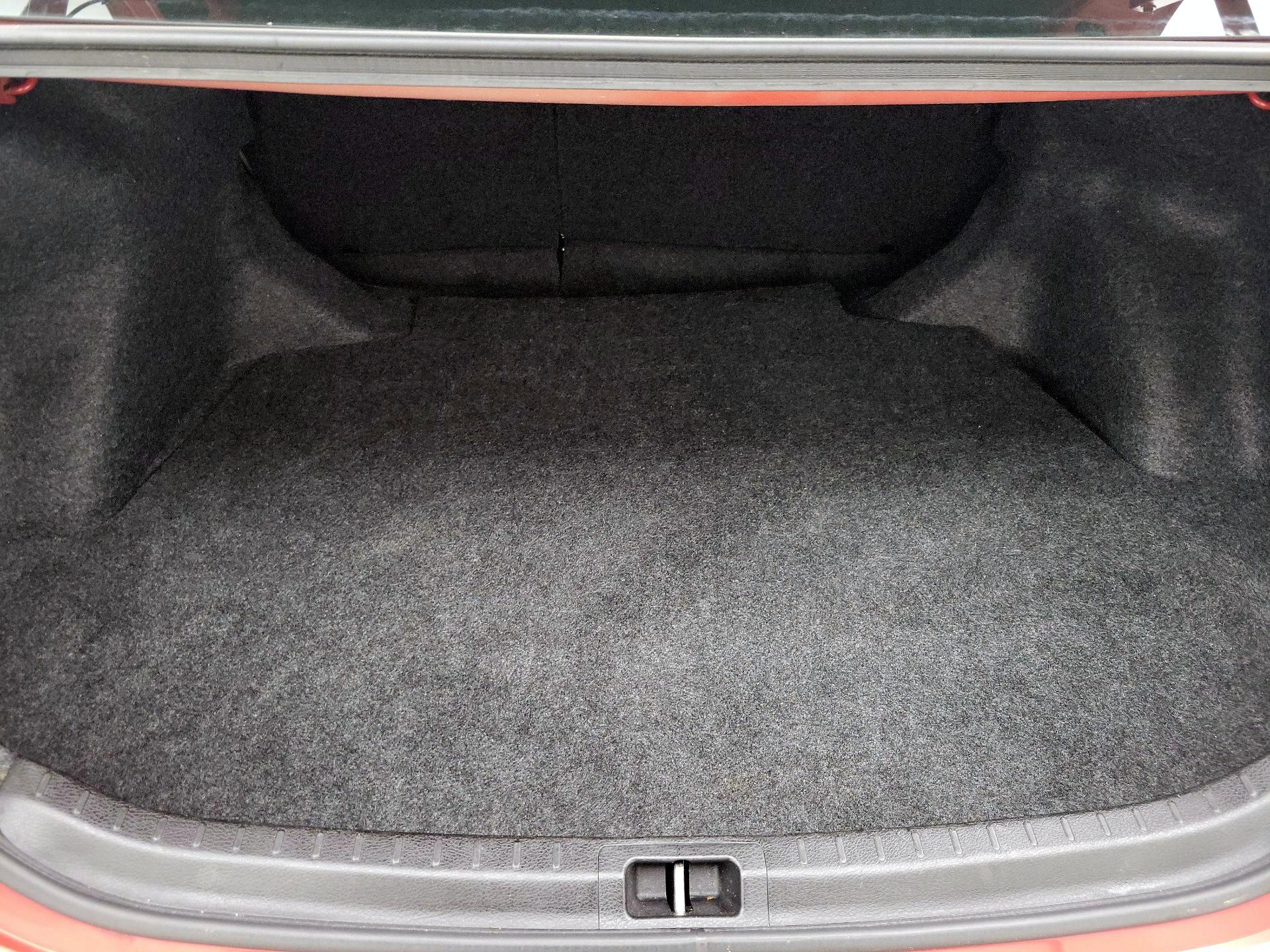 Thumbnail: 2014 Toyota Corolla - 20