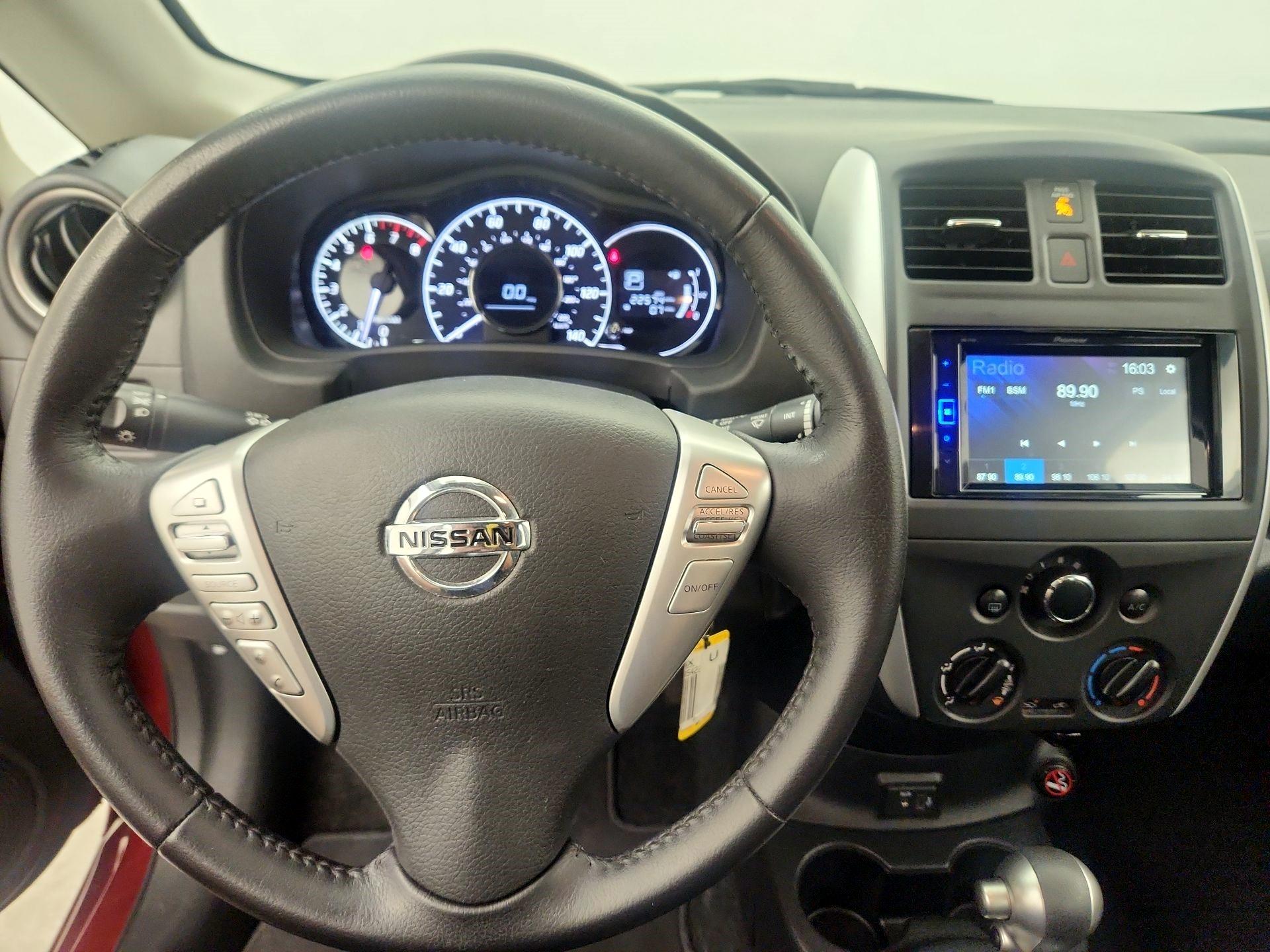 Thumbnail: 2019 Nissan Versa Note - 9