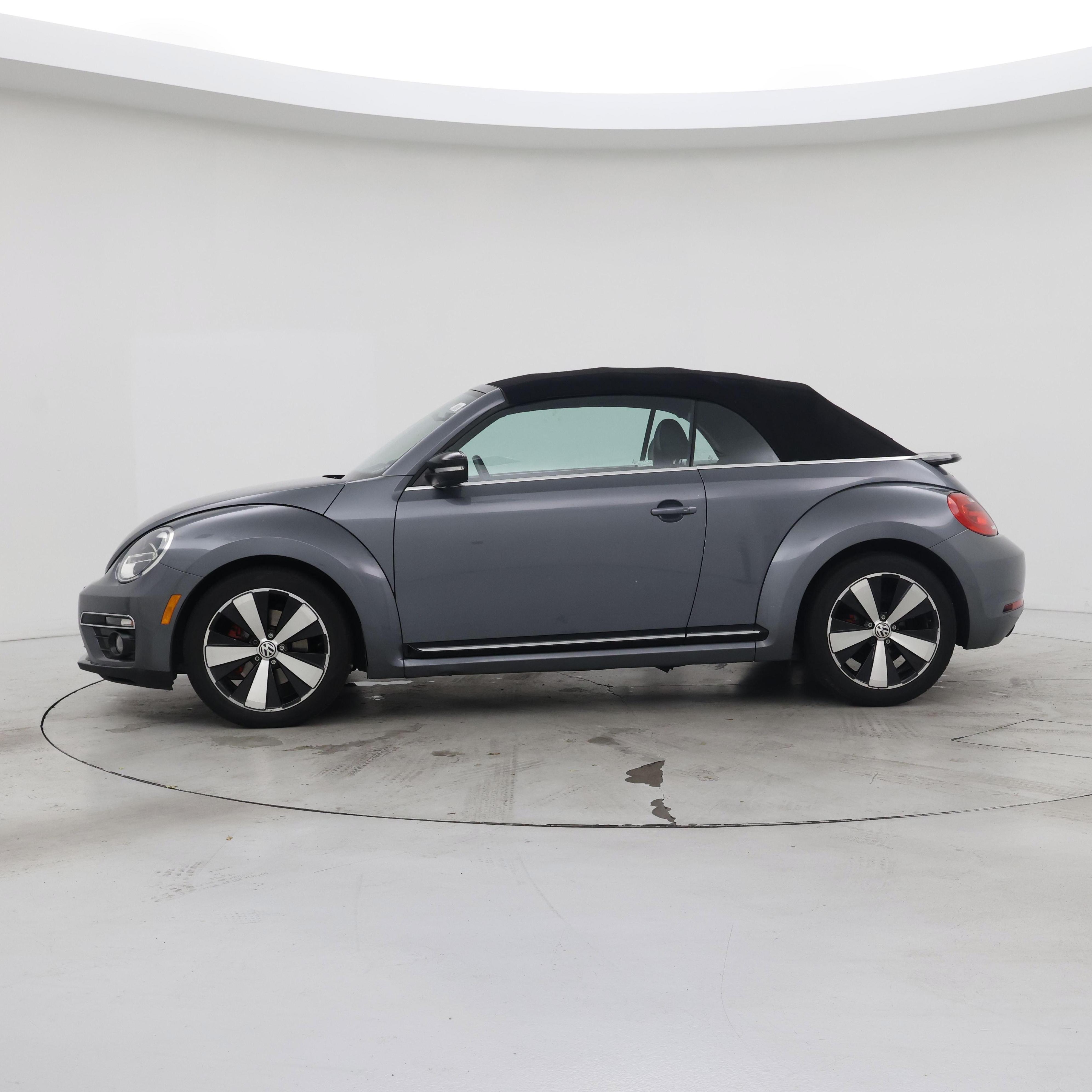 Thumbnail: 2013 Volkswagen Beetle - 3