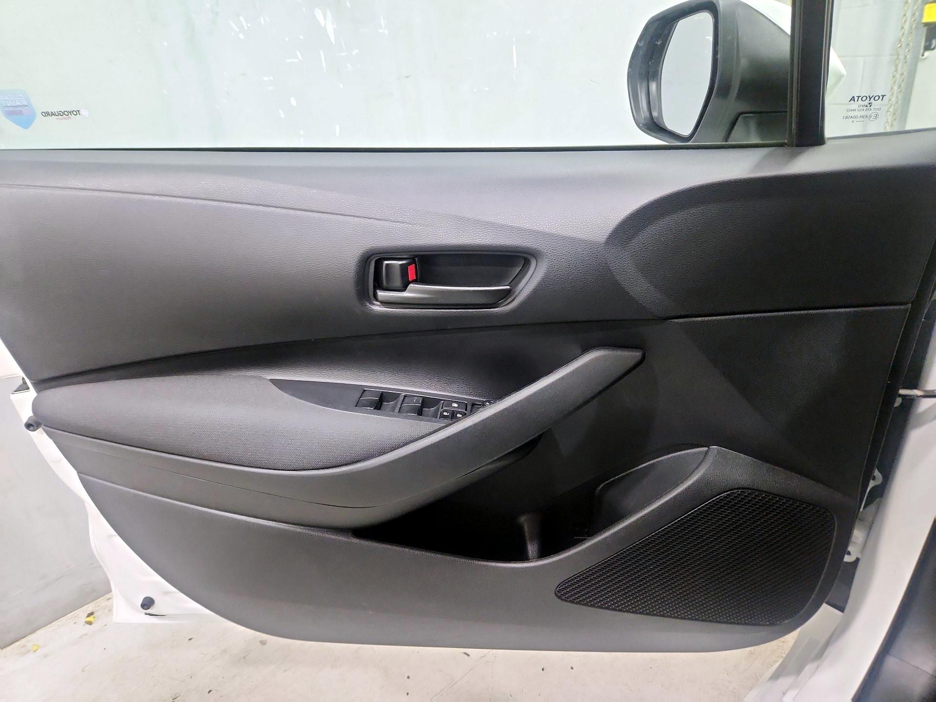 Thumbnail: 2023 Toyota Corolla - 12