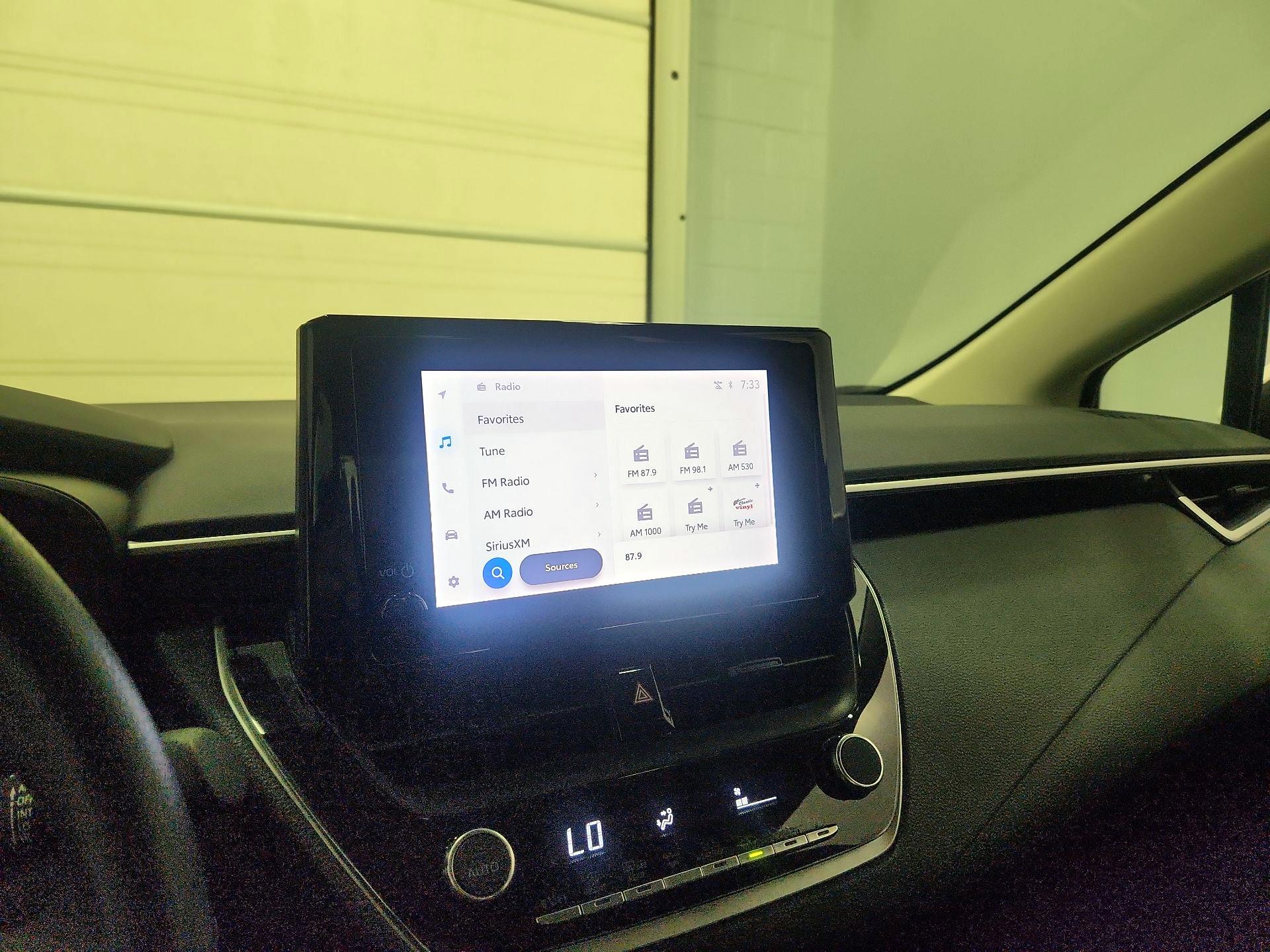 Thumbnail: 2023 Toyota Corolla - 16