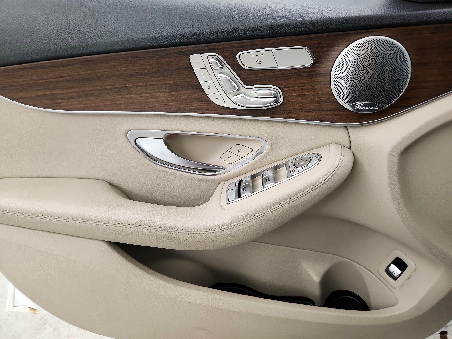 Thumbnail: 2020 Mercedes-Benz C-Class - 12