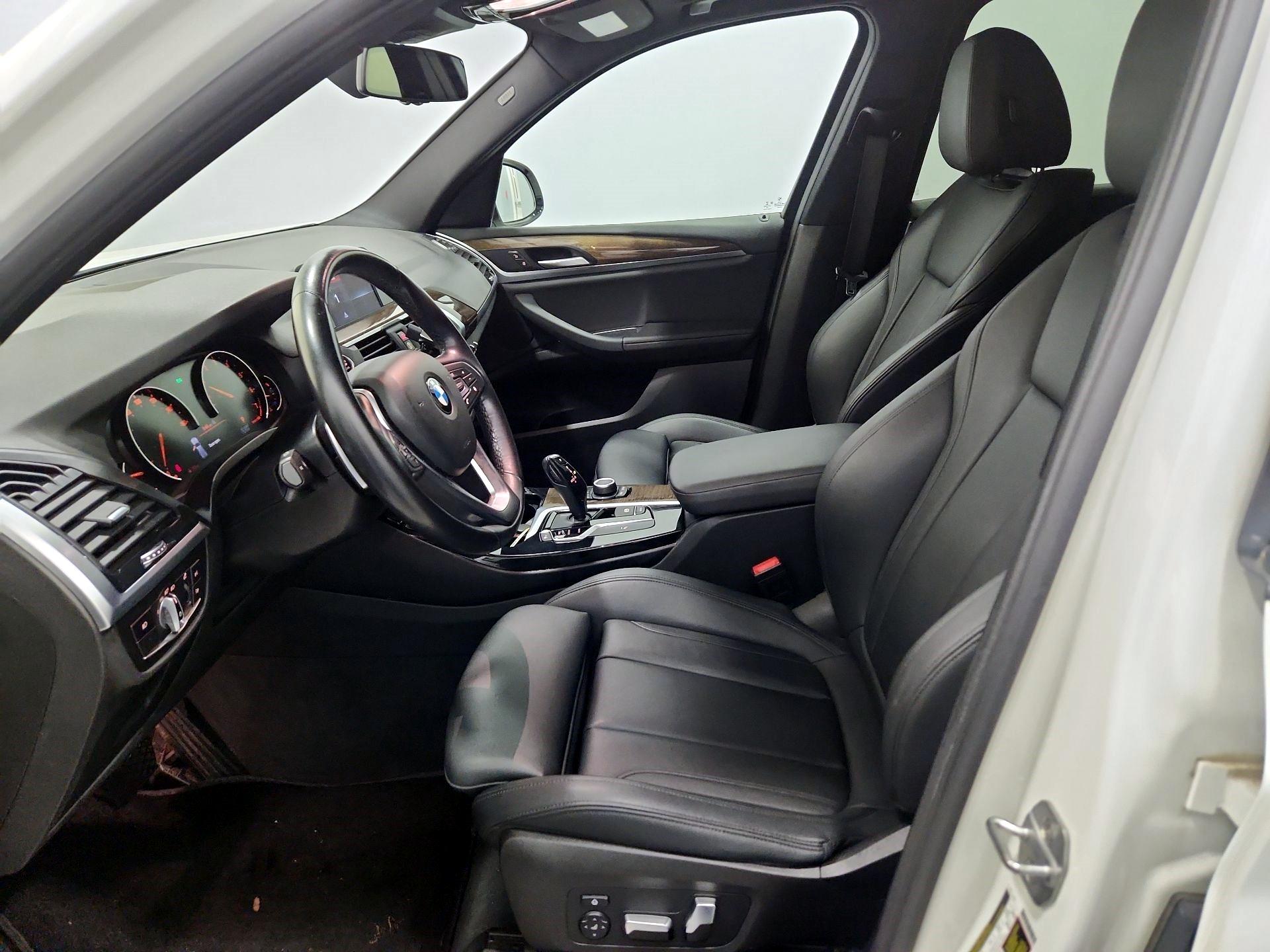 Thumbnail: 2019 BMW X3 - 11