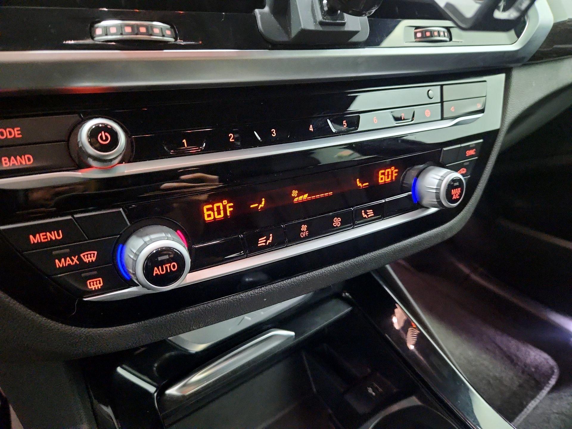 Thumbnail: 2019 BMW X3 - 16