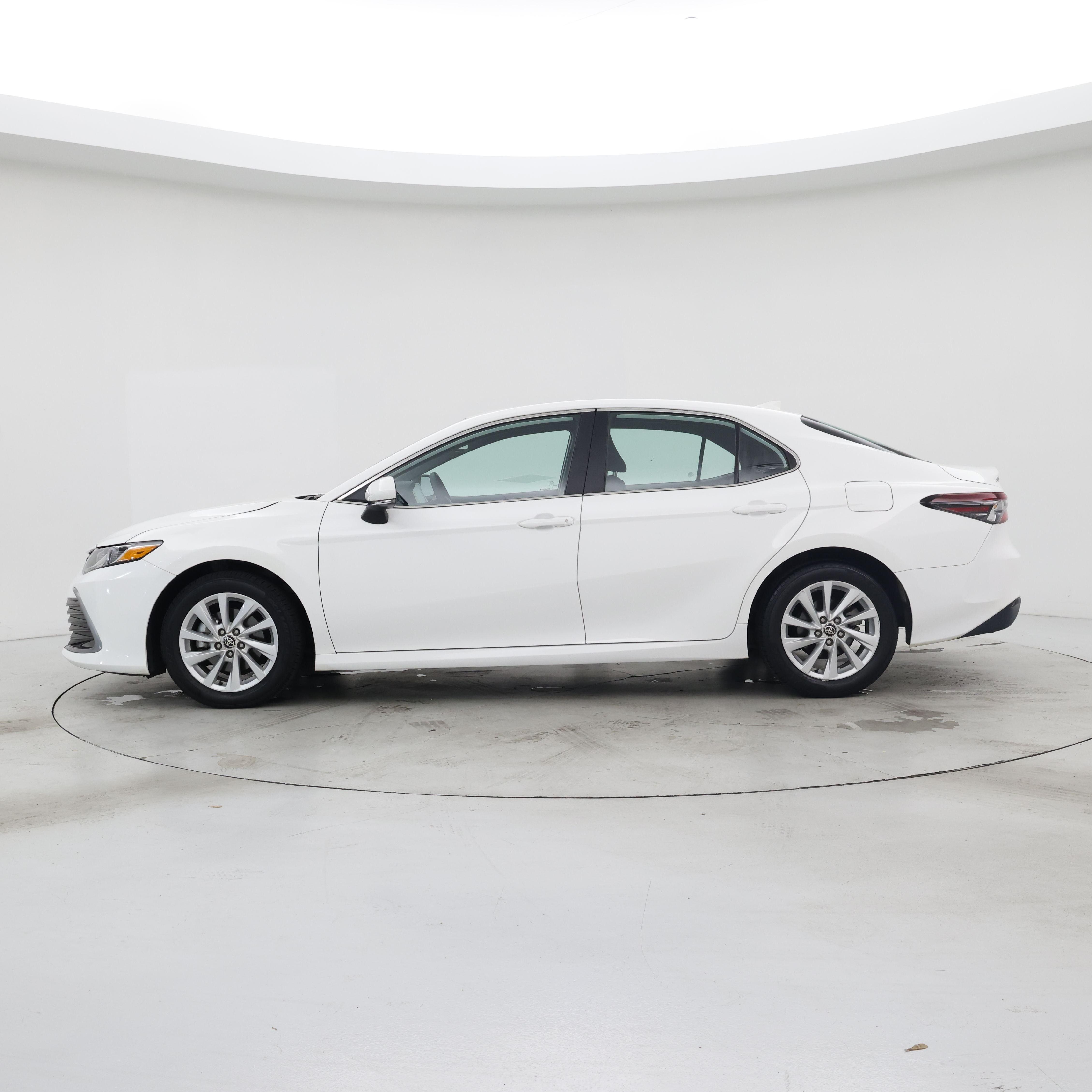 Thumbnail: 2024 Toyota Camry - 3