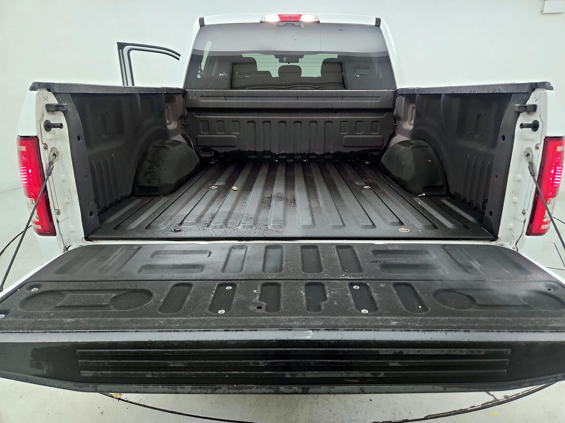 Thumbnail: 2017 Ford F-150 - 20