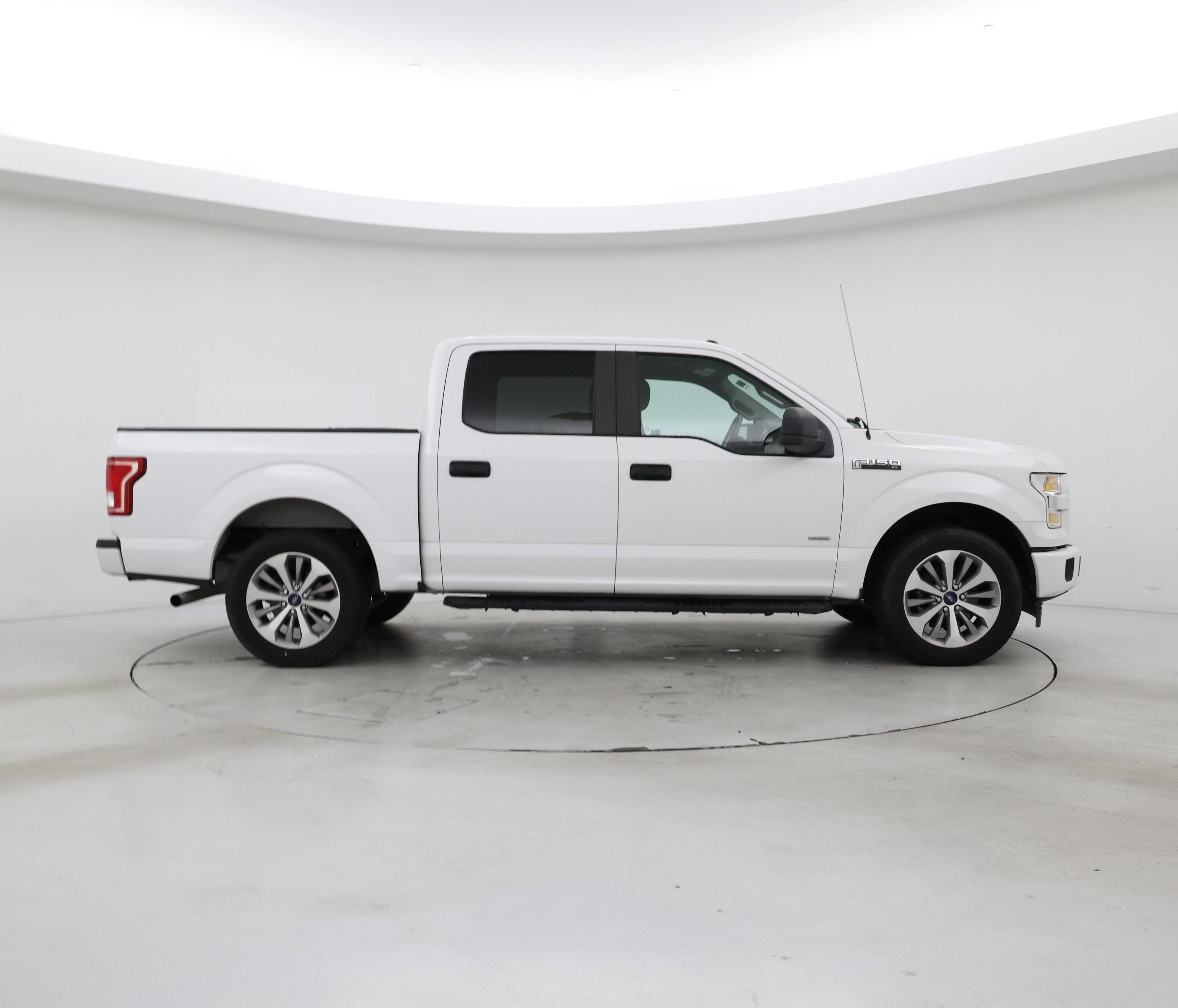 Thumbnail: 2017 Ford F-150 - 7