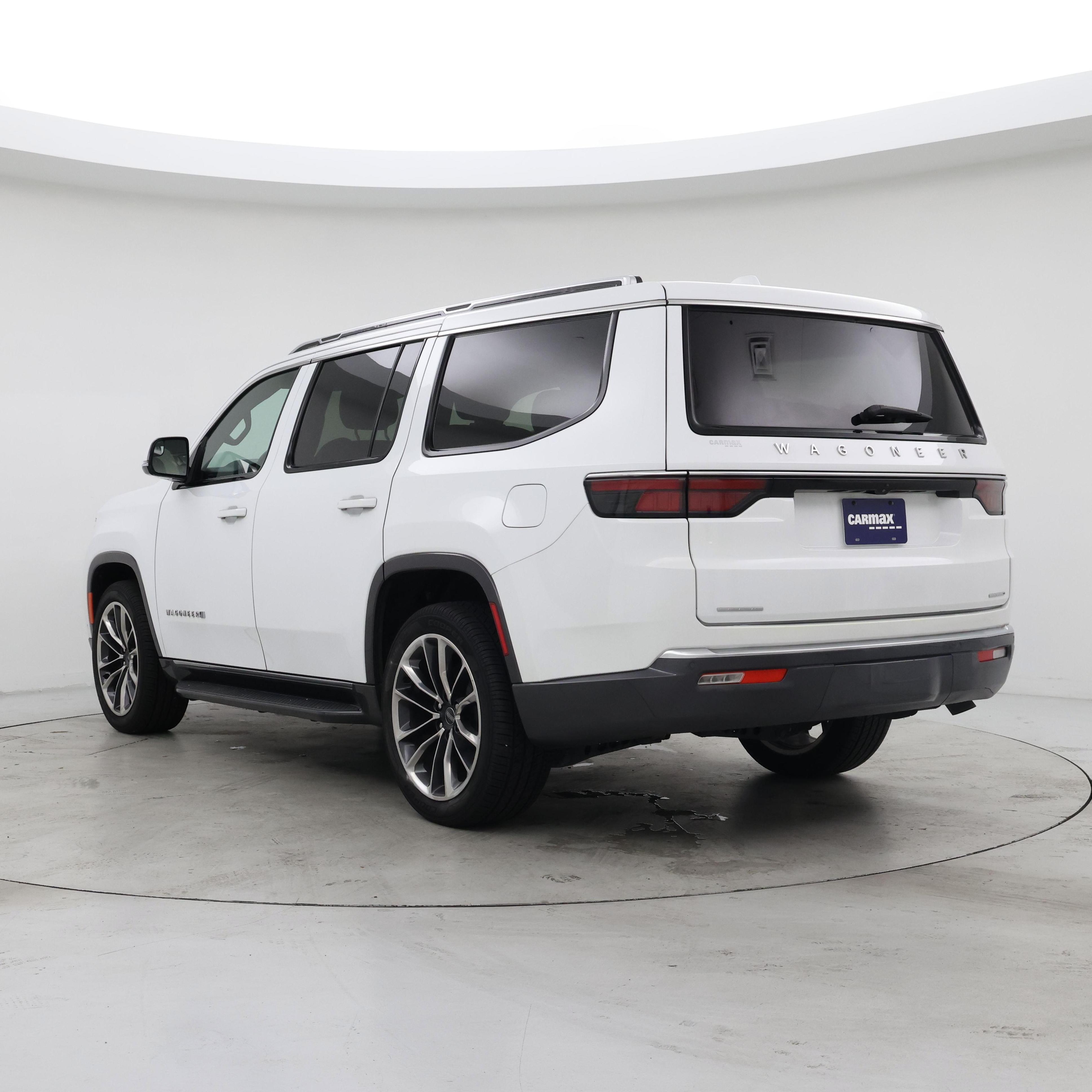 Thumbnail: 2022 Jeep Wagoneer - 2