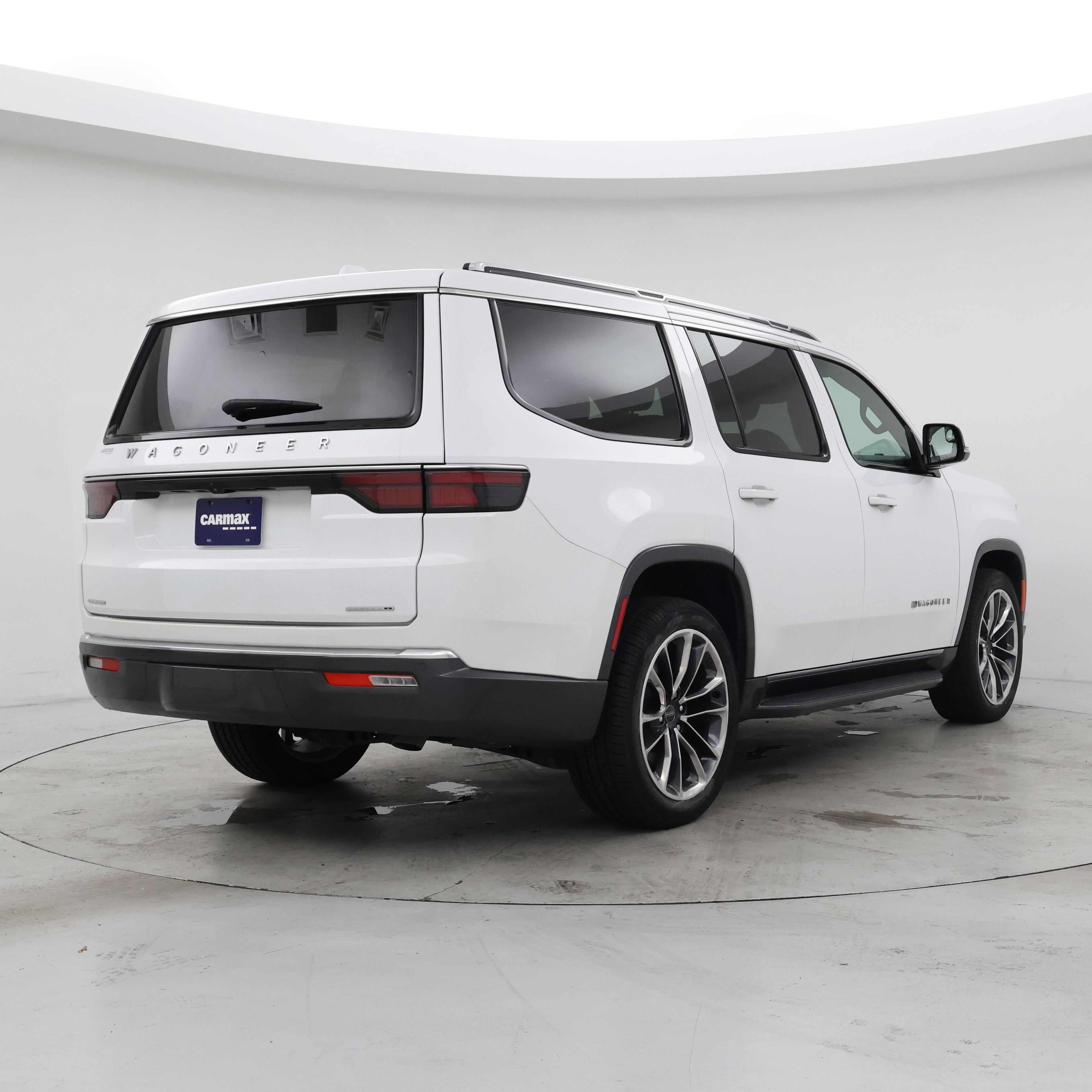 Thumbnail: 2022 Jeep Wagoneer - 8