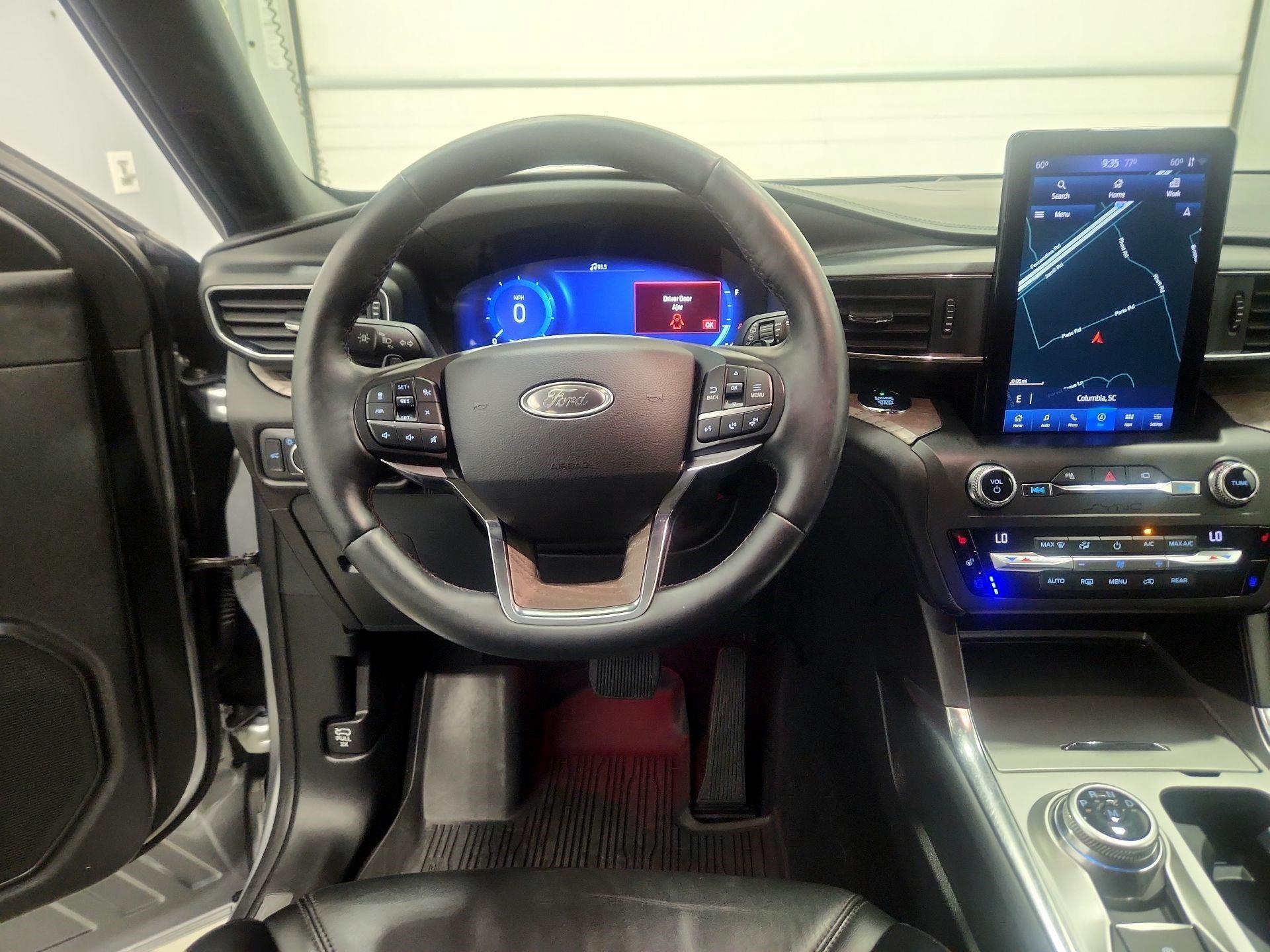 Thumbnail: 2020 Ford Explorer - 10