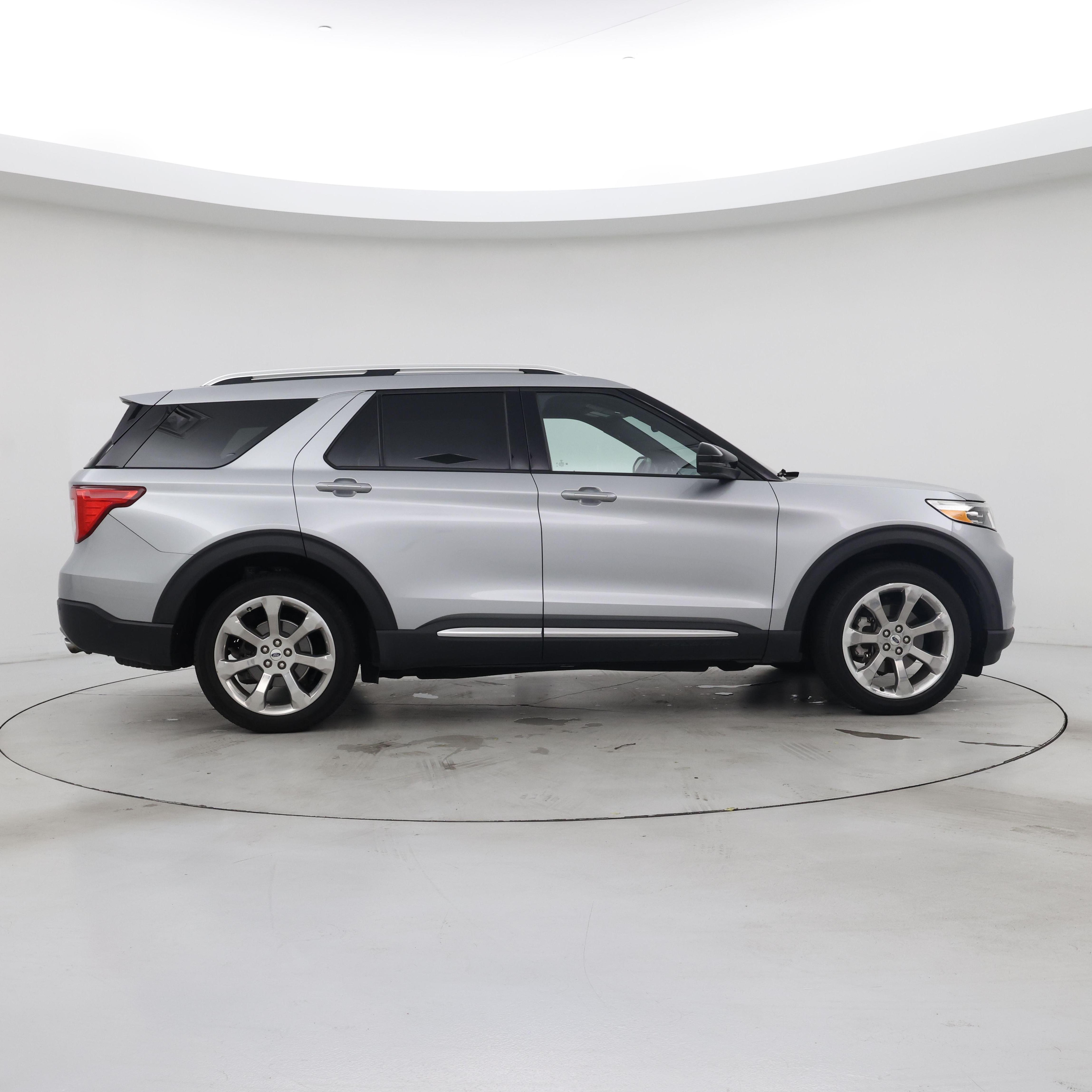 Thumbnail: 2020 Ford Explorer - 7