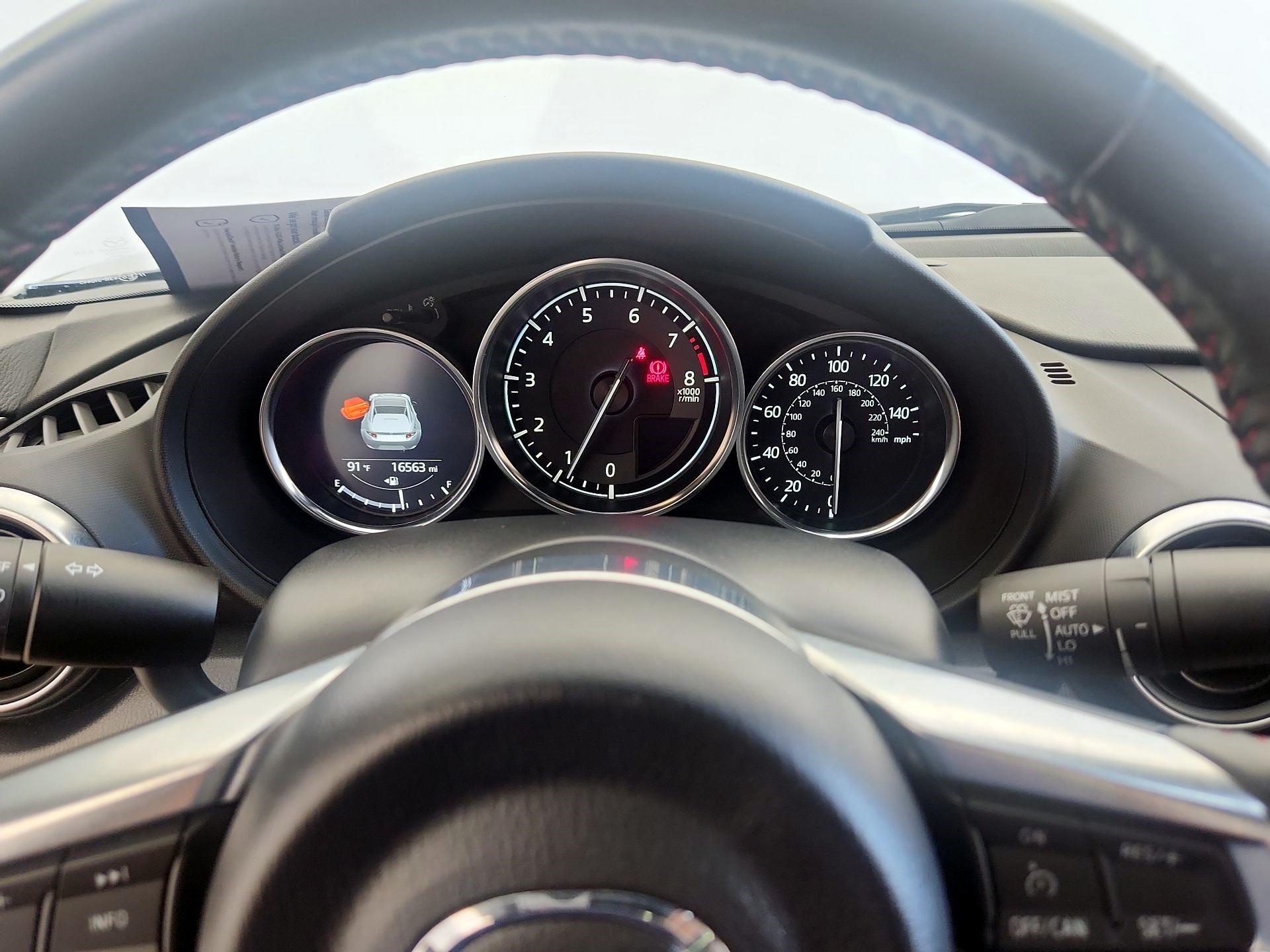 Thumbnail: 2019 Mazda MX-5 Miata - 10