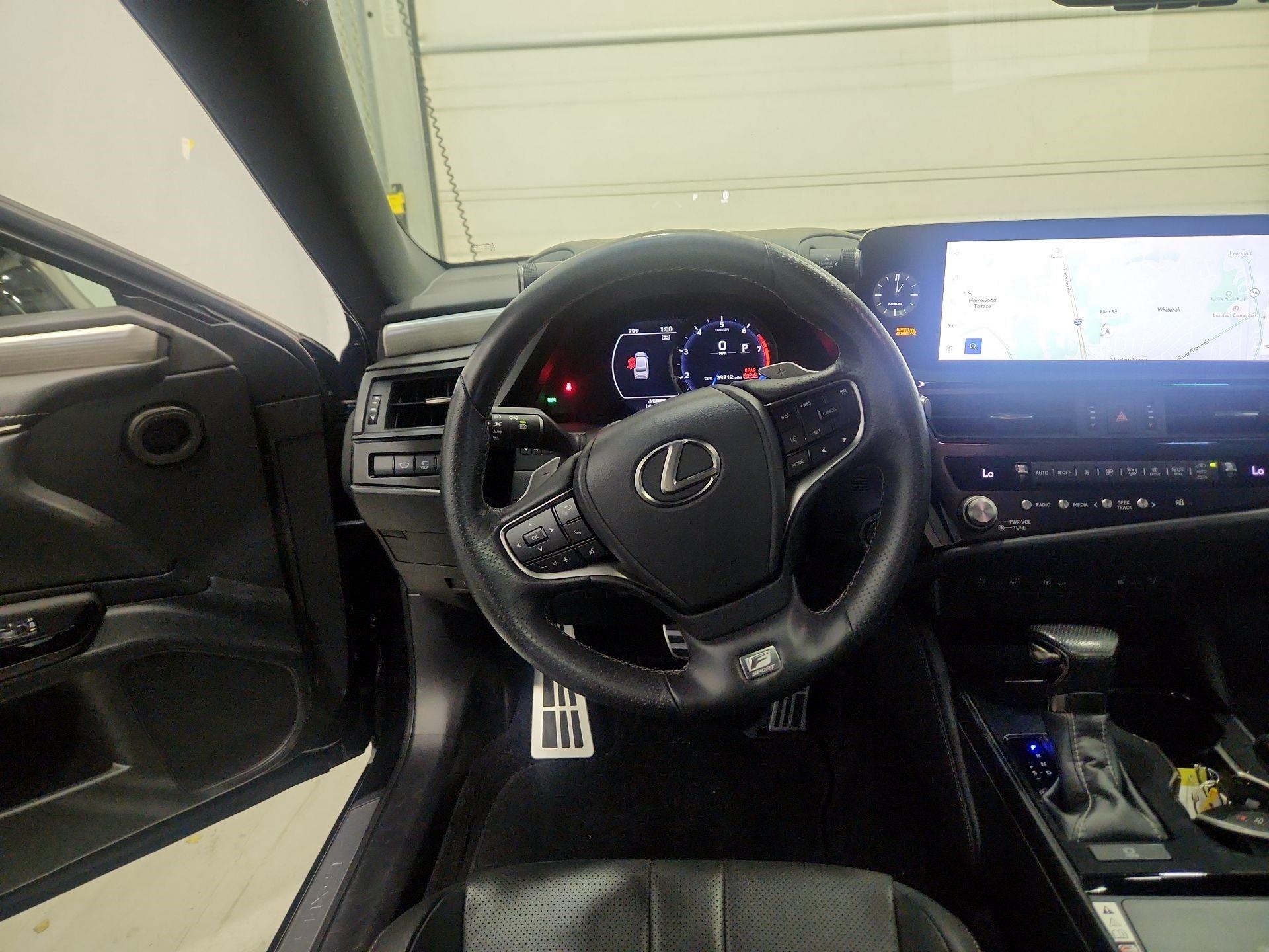 Thumbnail: 2023 Lexus ES - 10