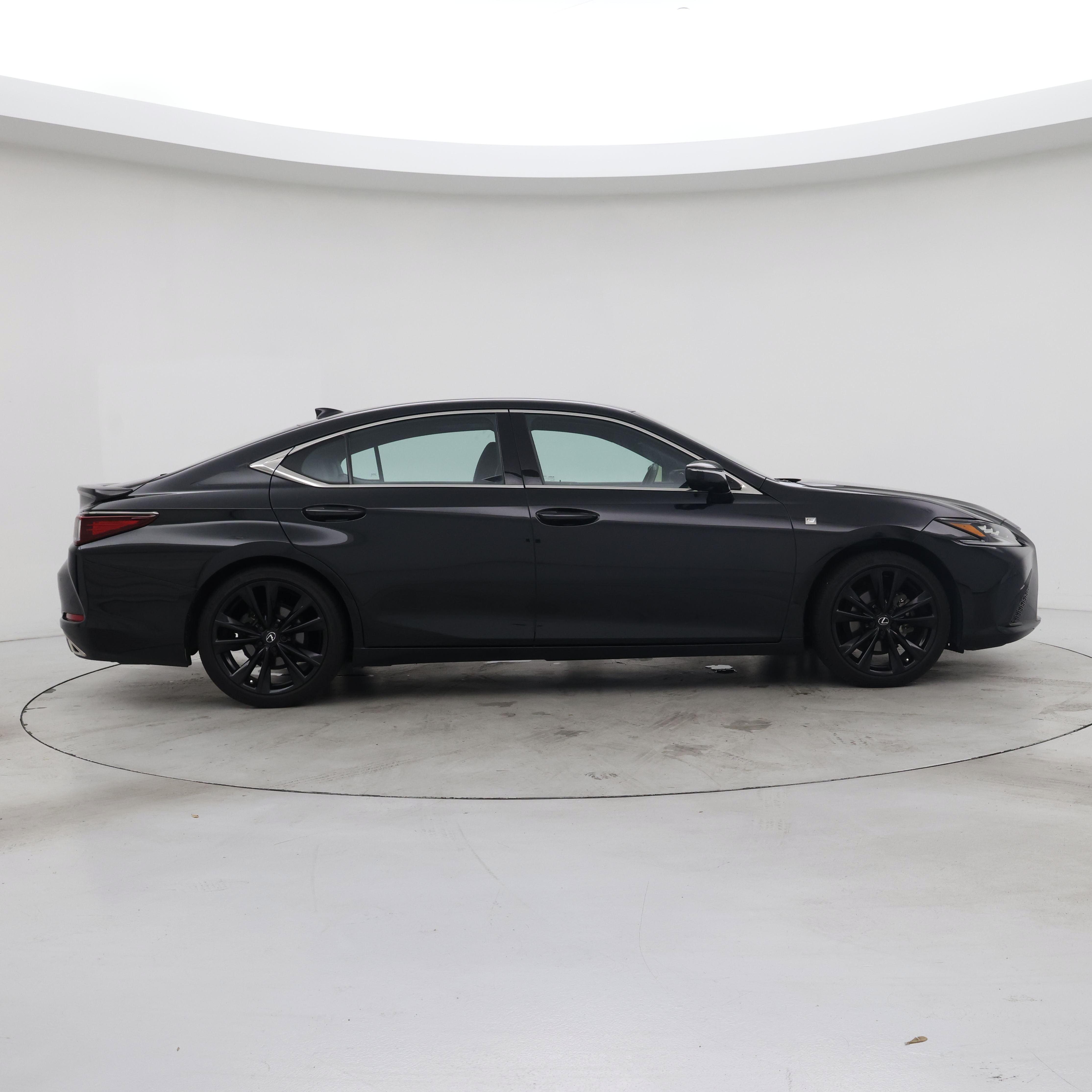 Thumbnail: 2023 Lexus ES - 7