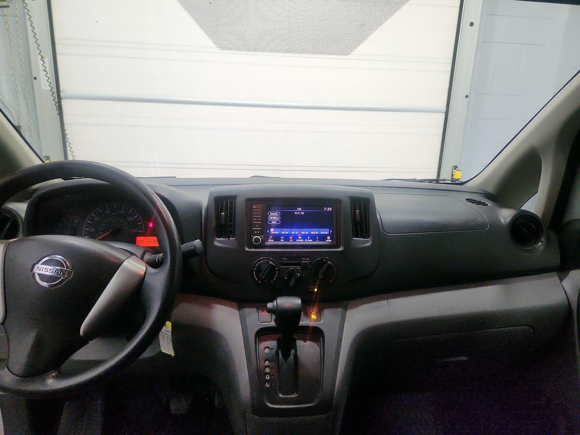 Thumbnail: 2020 Nissan NV200 - 9