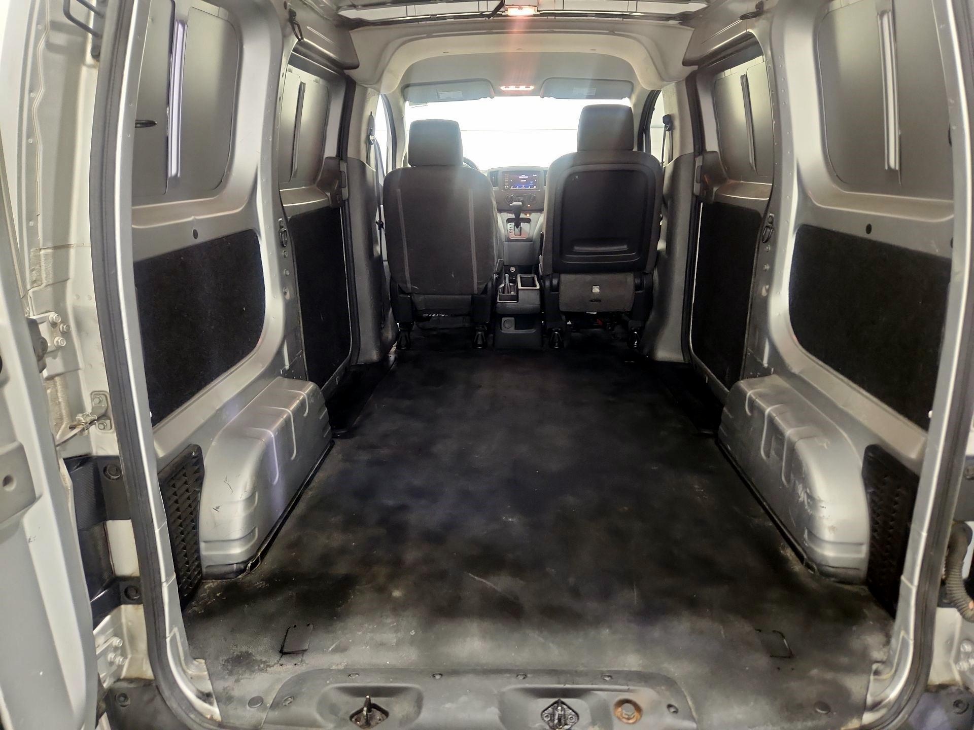 Thumbnail: 2020 Nissan NV200 - 20
