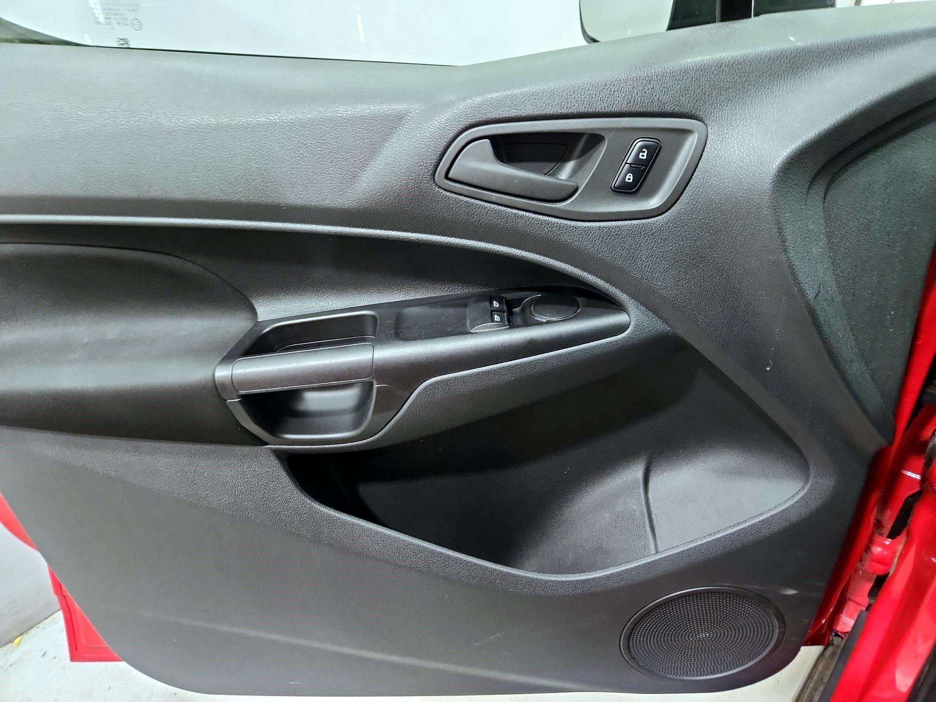Thumbnail: 2016 Ford Transit Series - 12