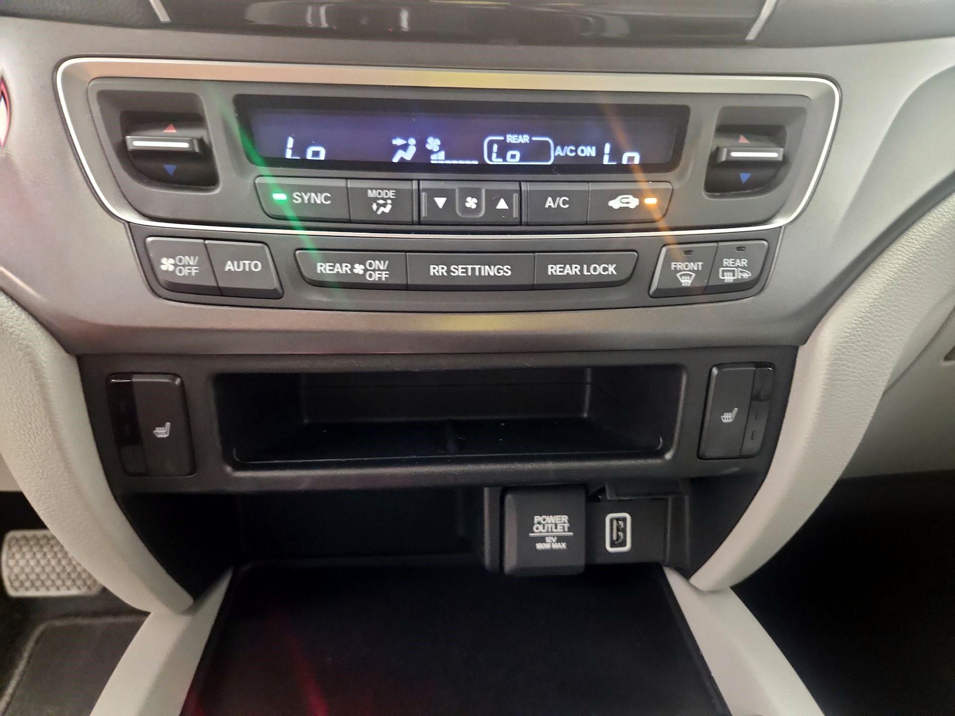 Thumbnail: 2022 Honda Pilot - 16