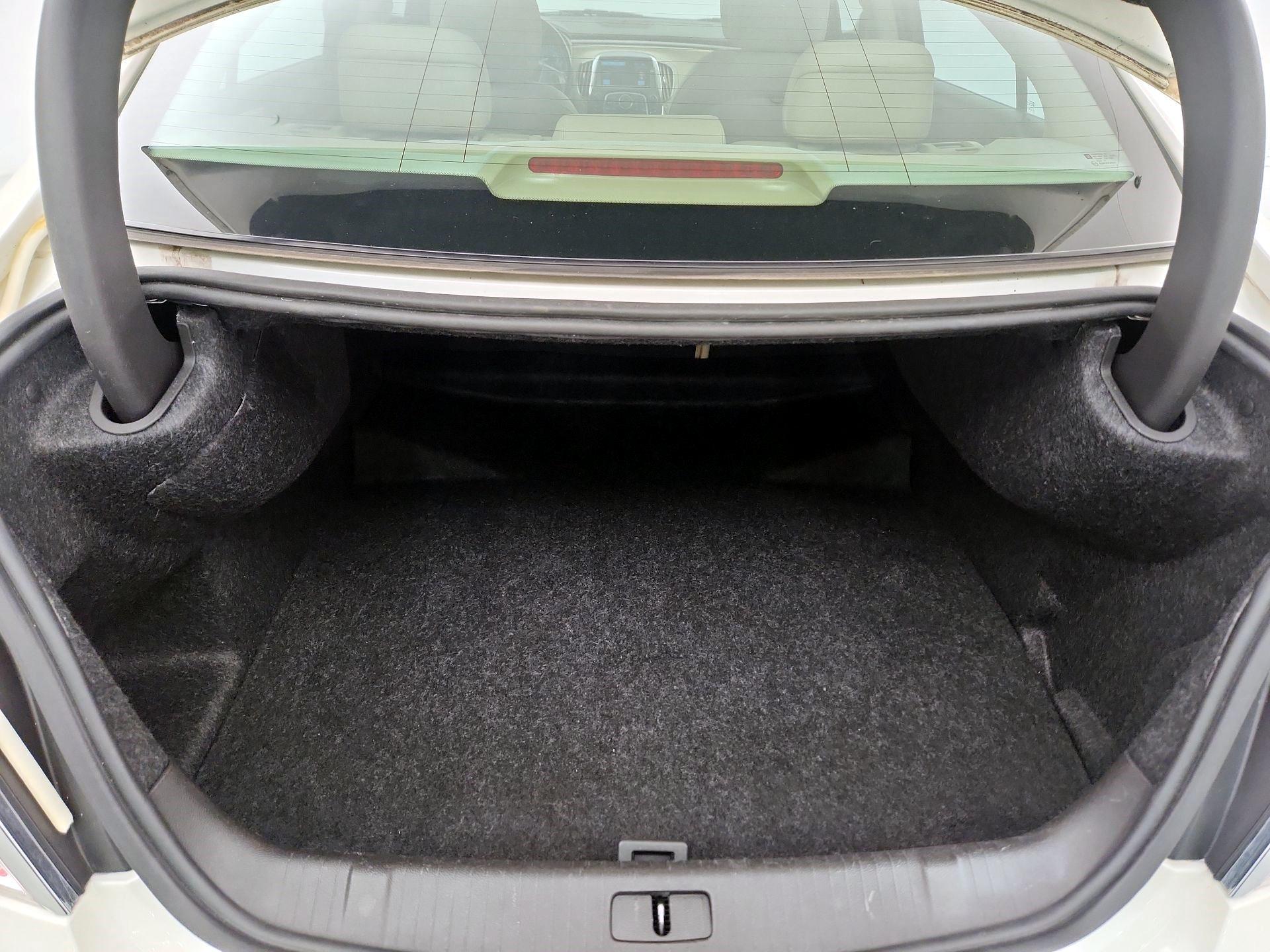 Thumbnail: 2013 Buick LaCrosse - 20