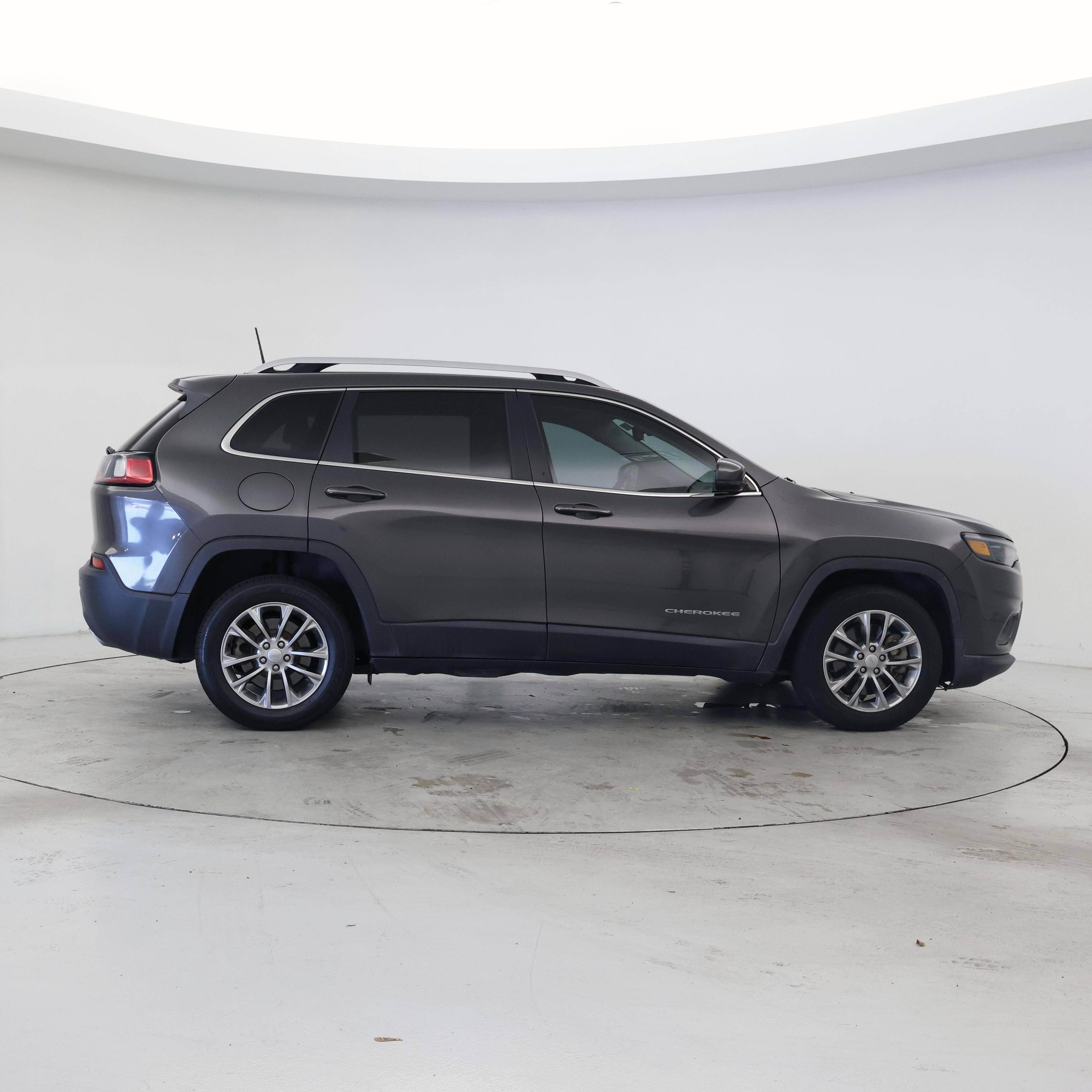 Thumbnail: 2020 Jeep Cherokee - 7