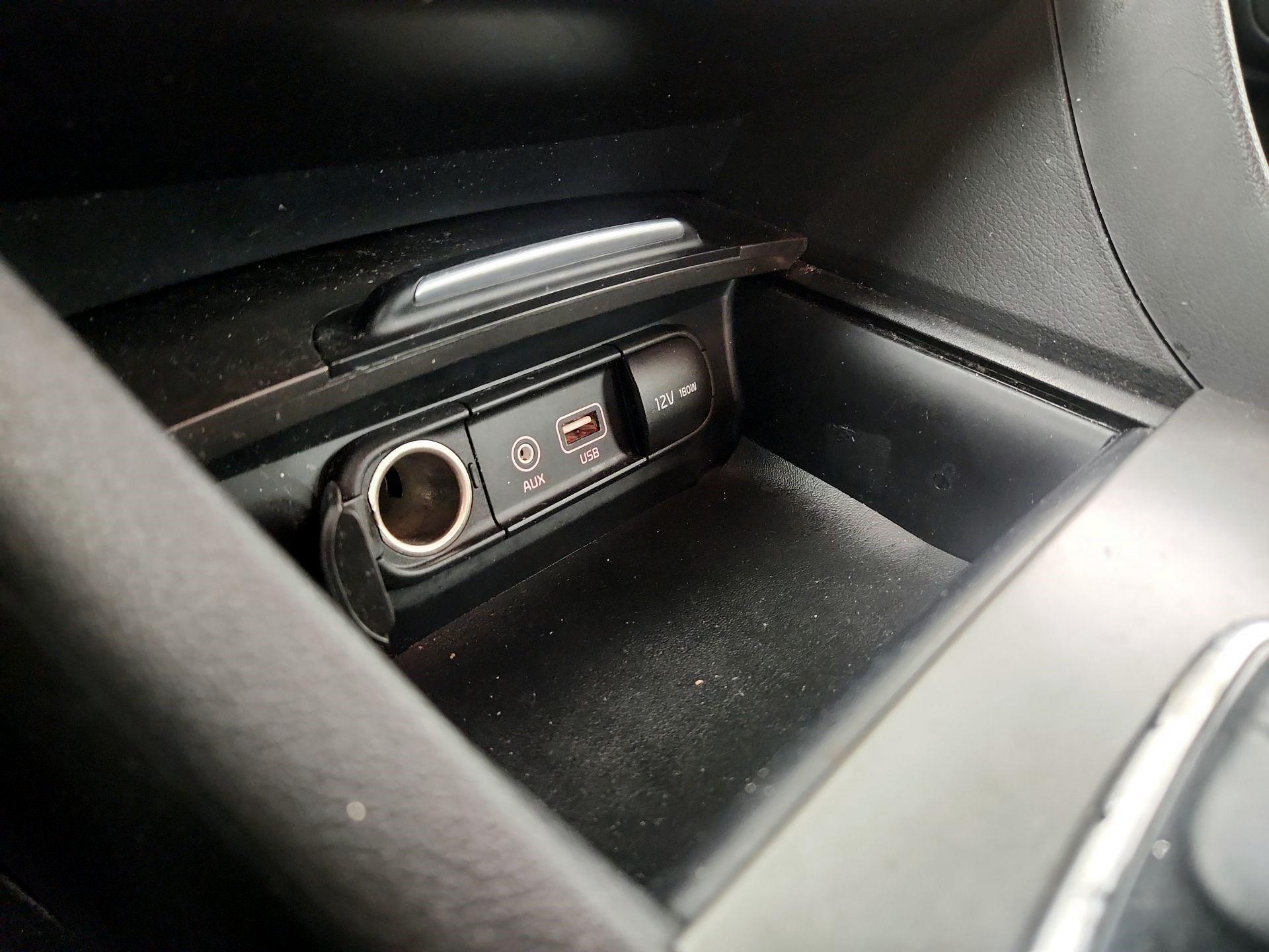 Thumbnail: 2019 Kia Optima - 18
