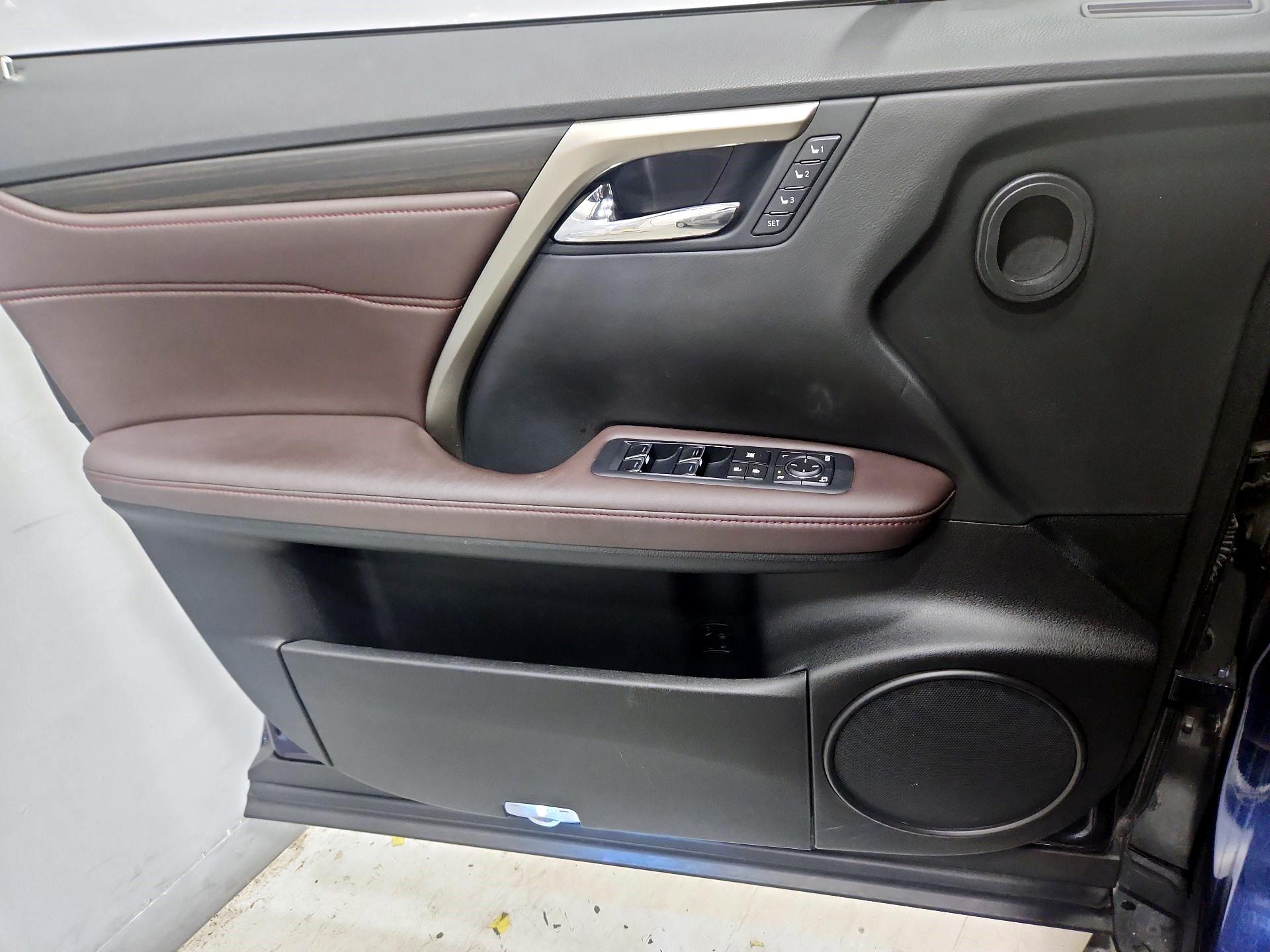 Thumbnail: 2016 Lexus RX - 12