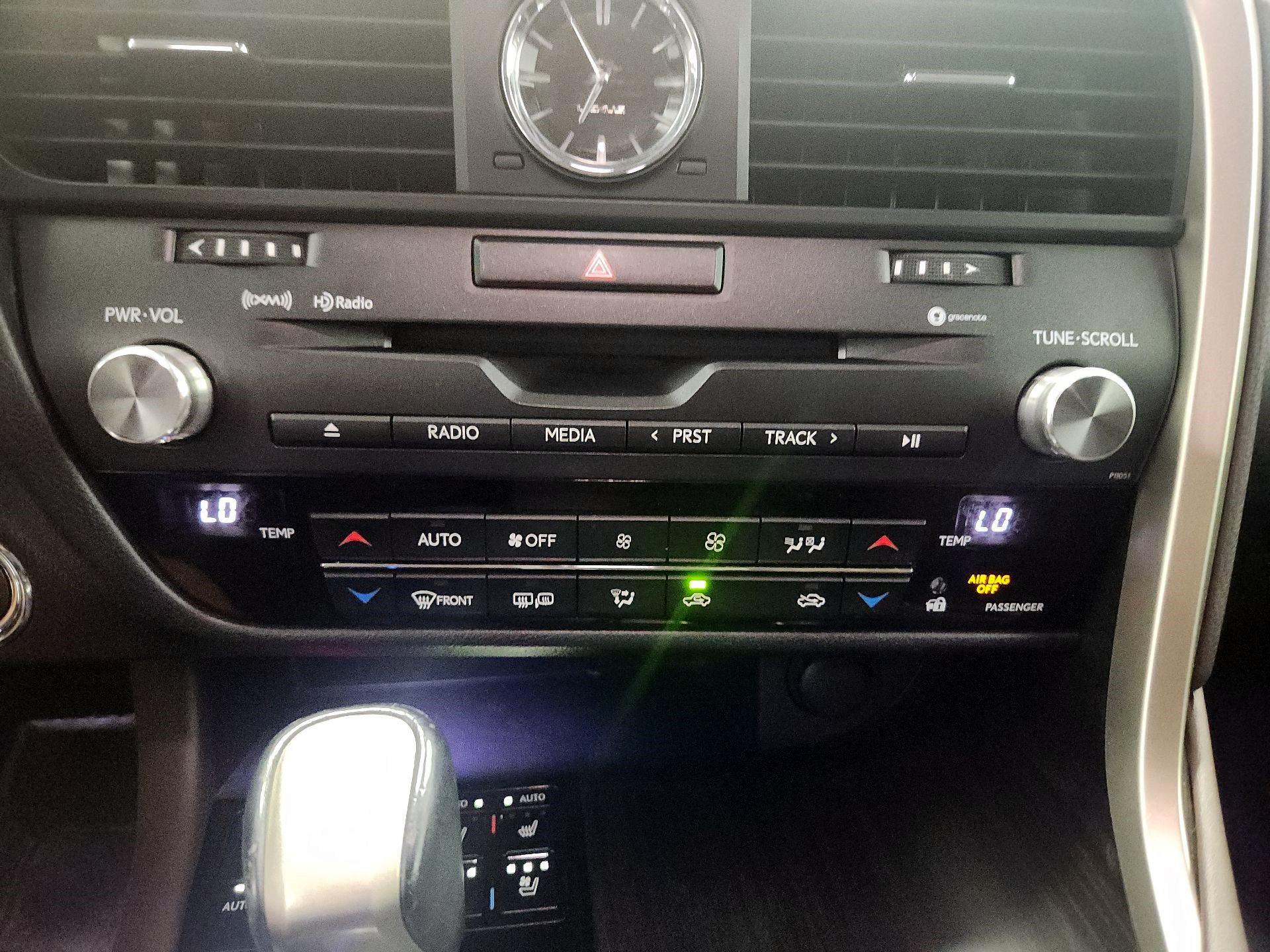 Thumbnail: 2016 Lexus RX - 16