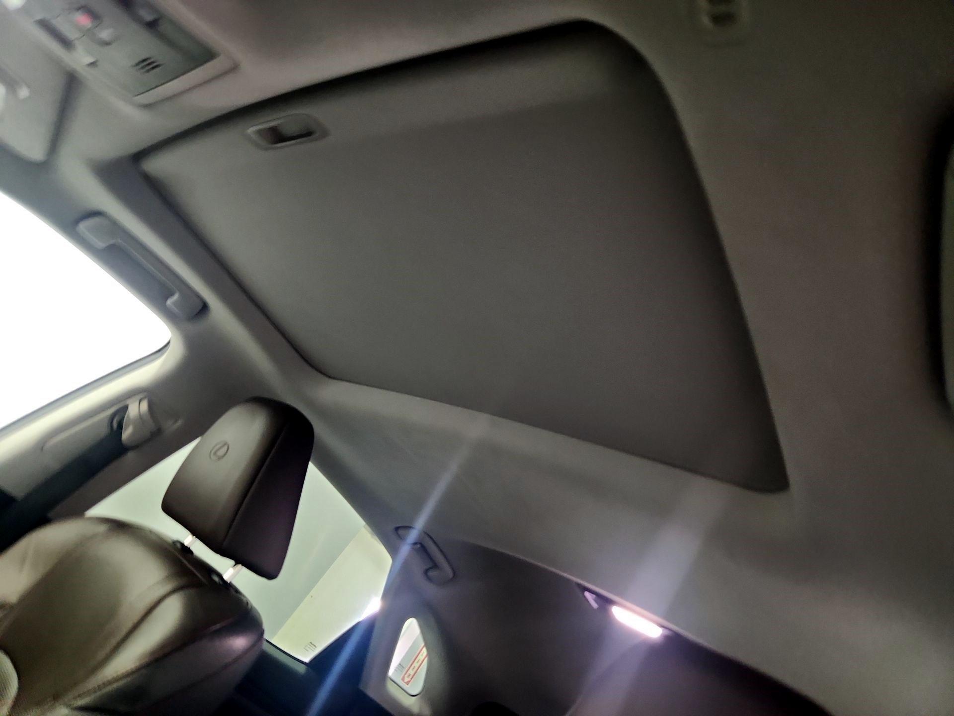 Thumbnail: 2016 Lexus RX - 18