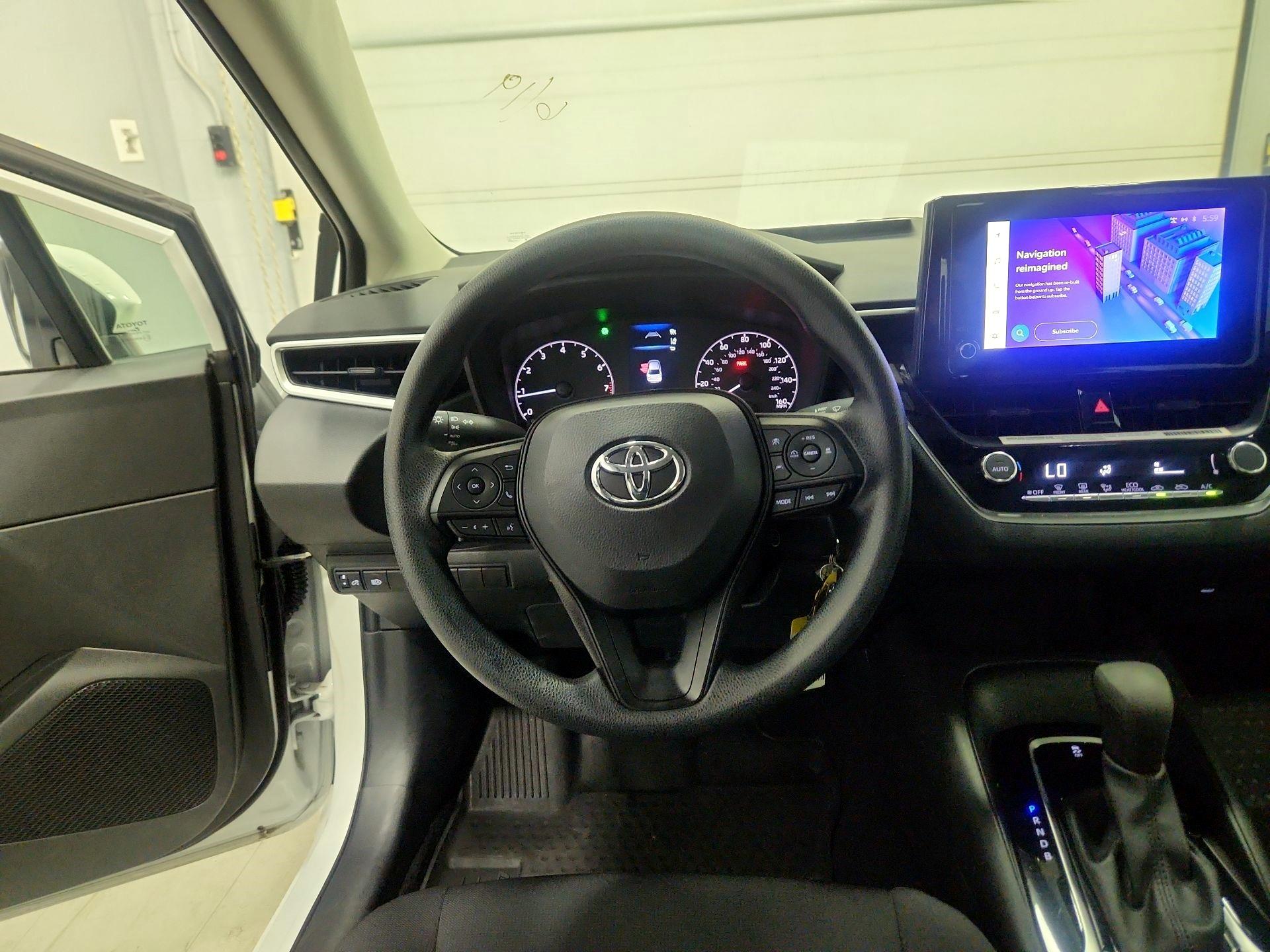 Thumbnail: 2023 Toyota Corolla - 10