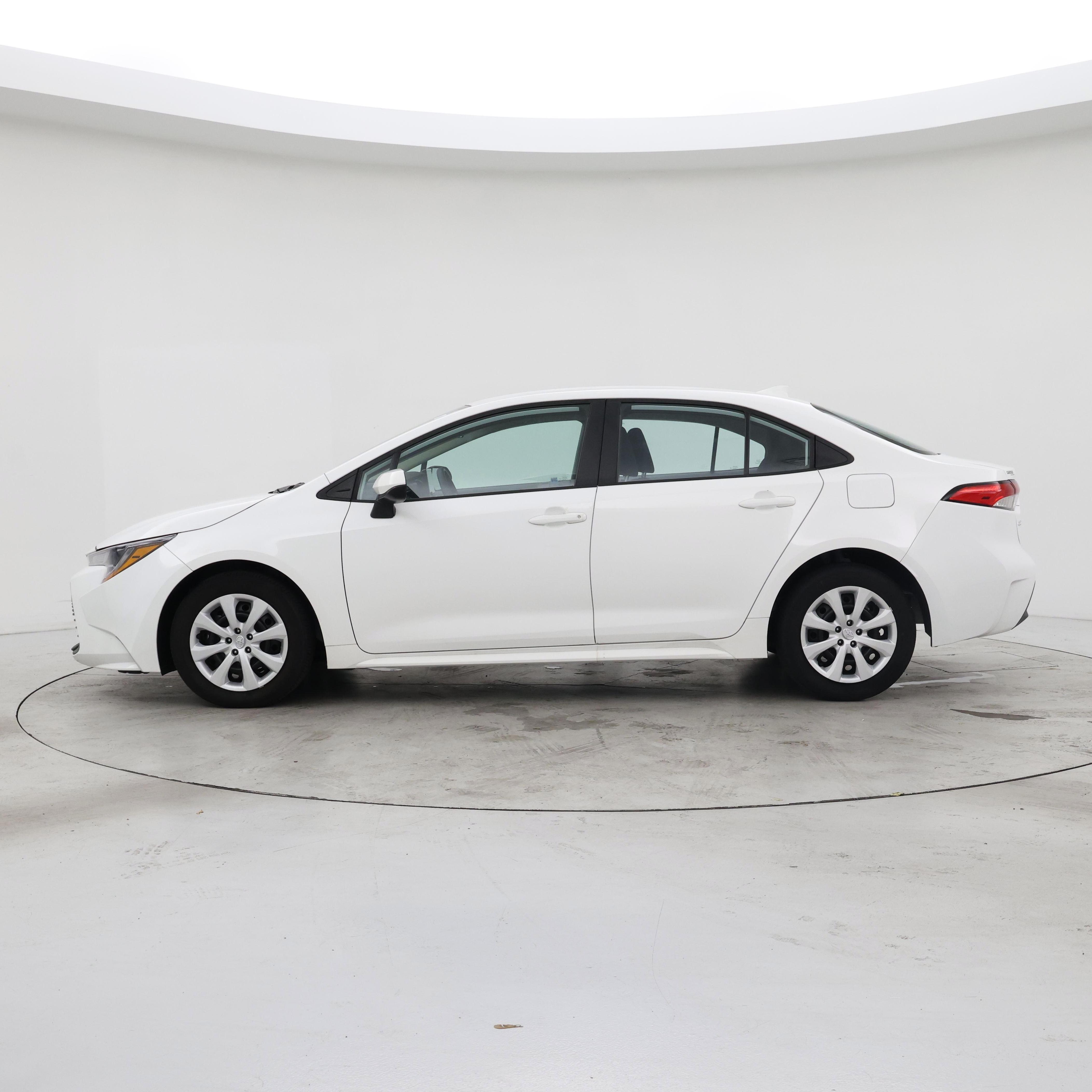 Thumbnail: 2023 Toyota Corolla - 3