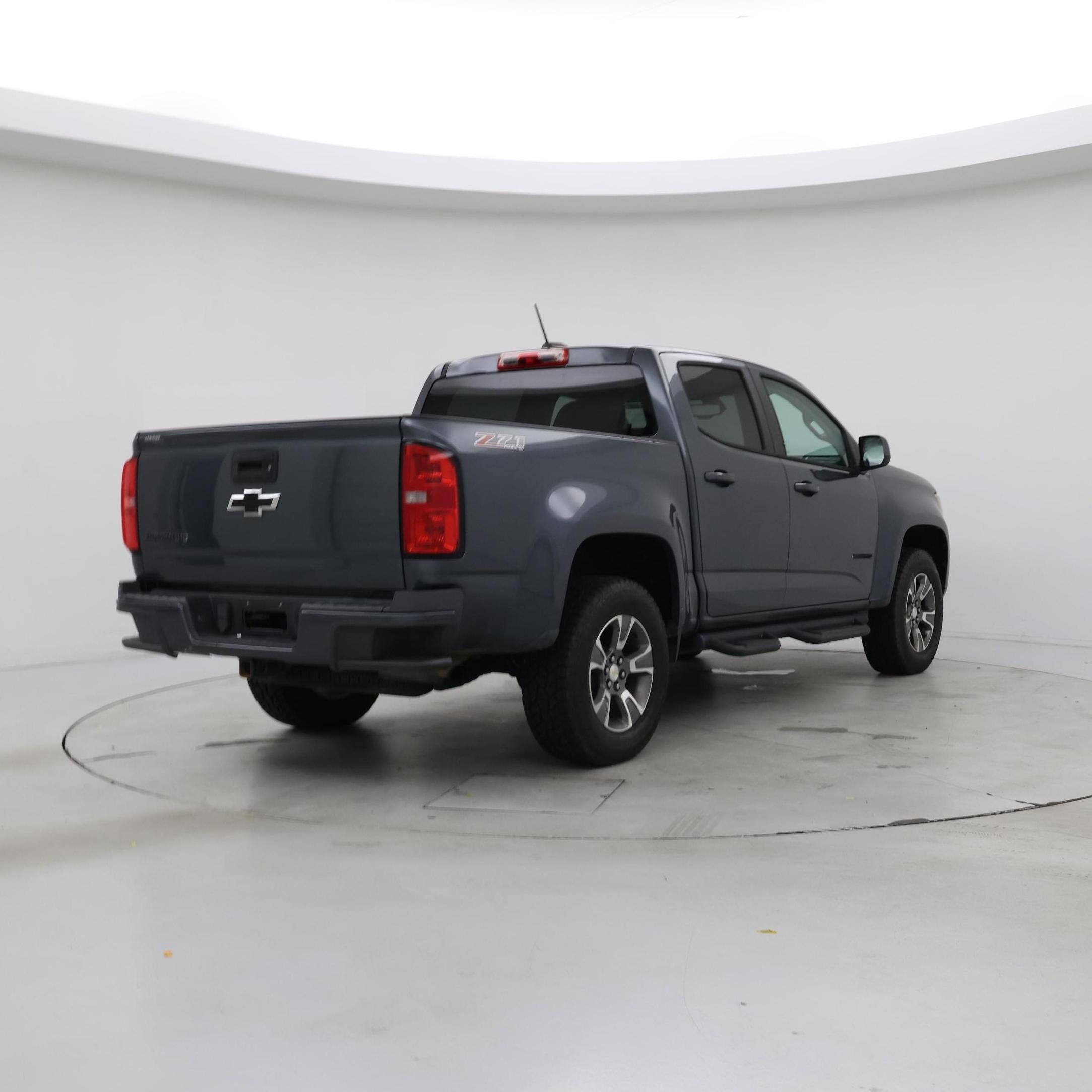 Thumbnail: 2015 Chevrolet Colorado - 8