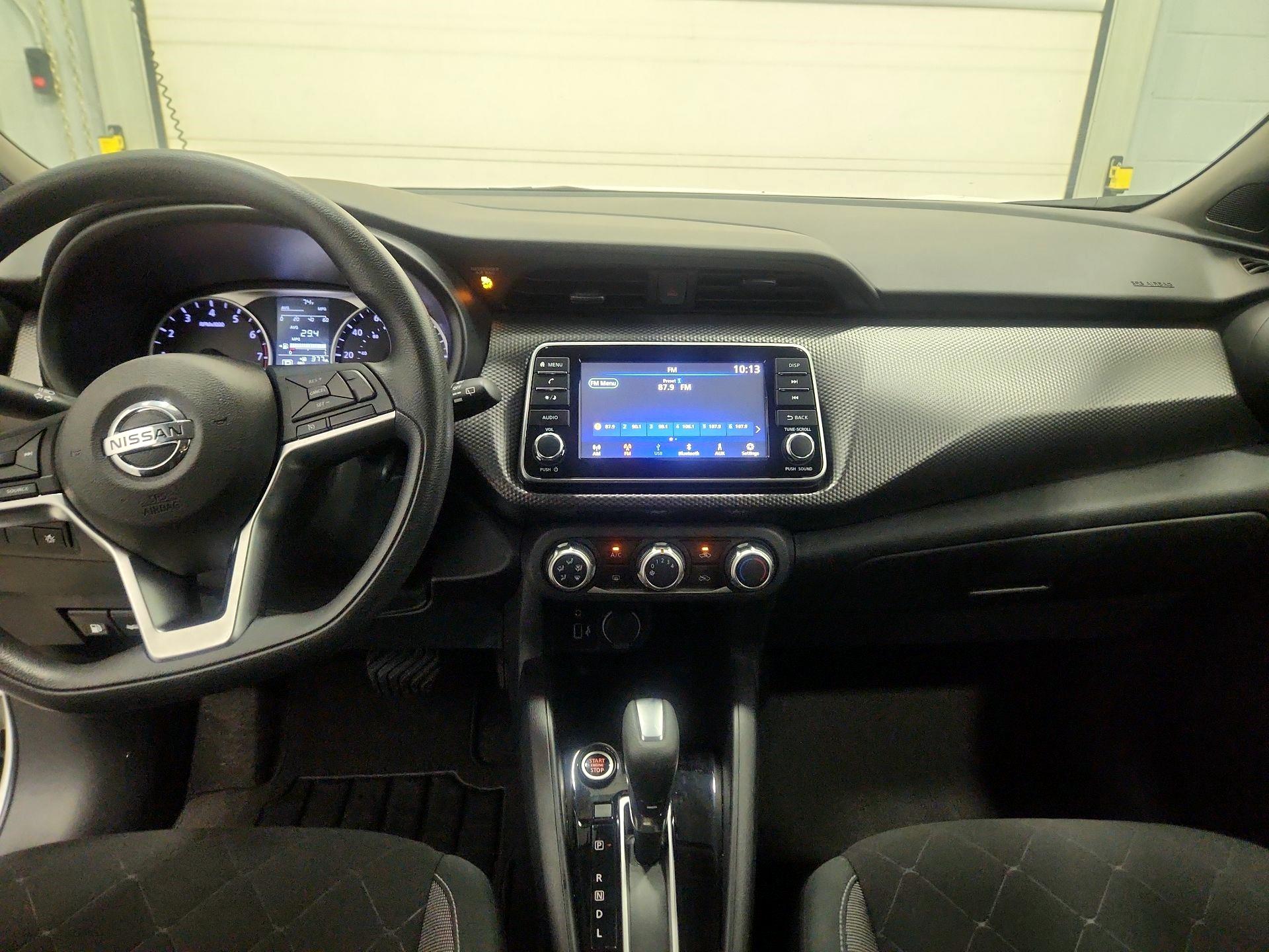 Thumbnail: 2020 Nissan Kicks - 9