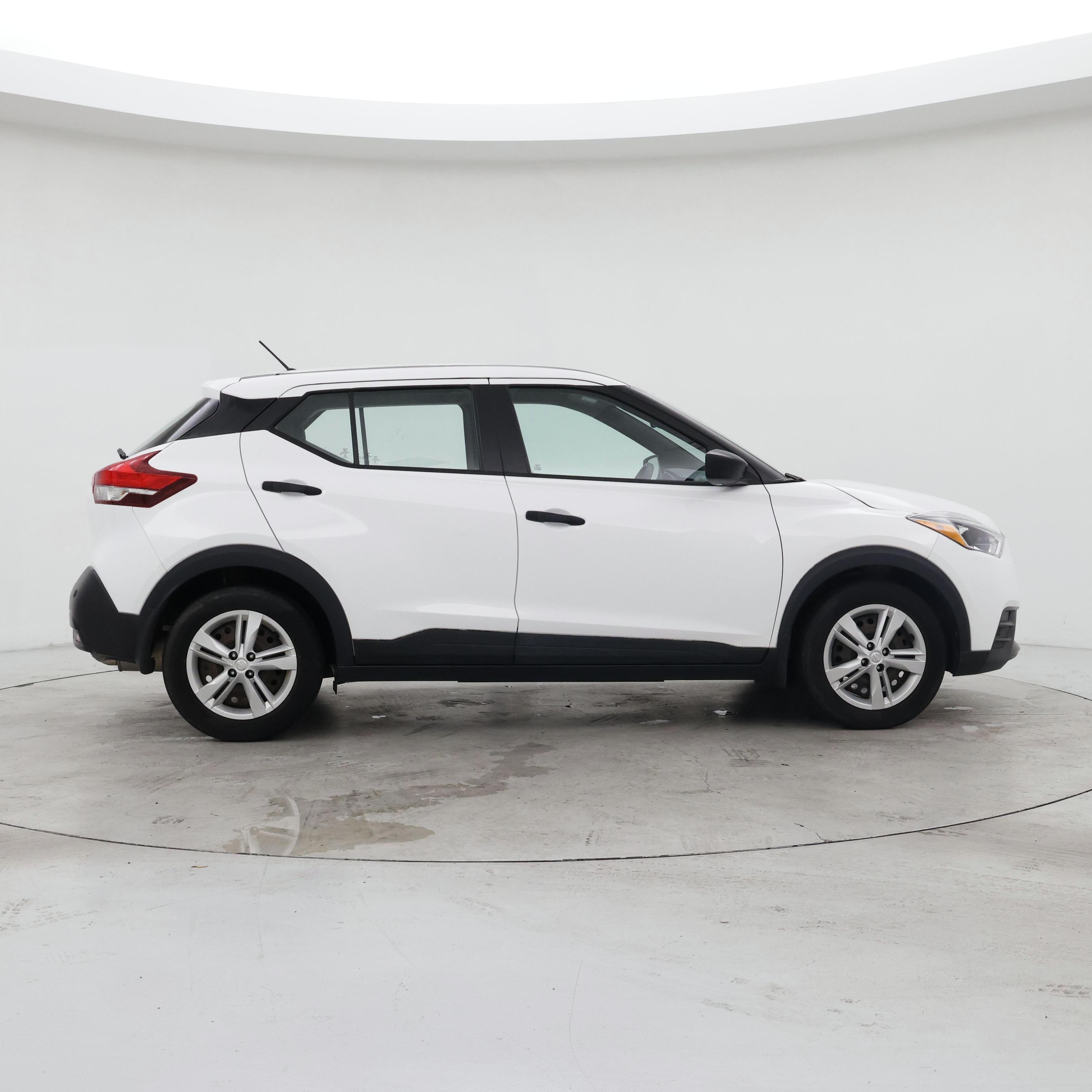 Thumbnail: 2020 Nissan Kicks - 7