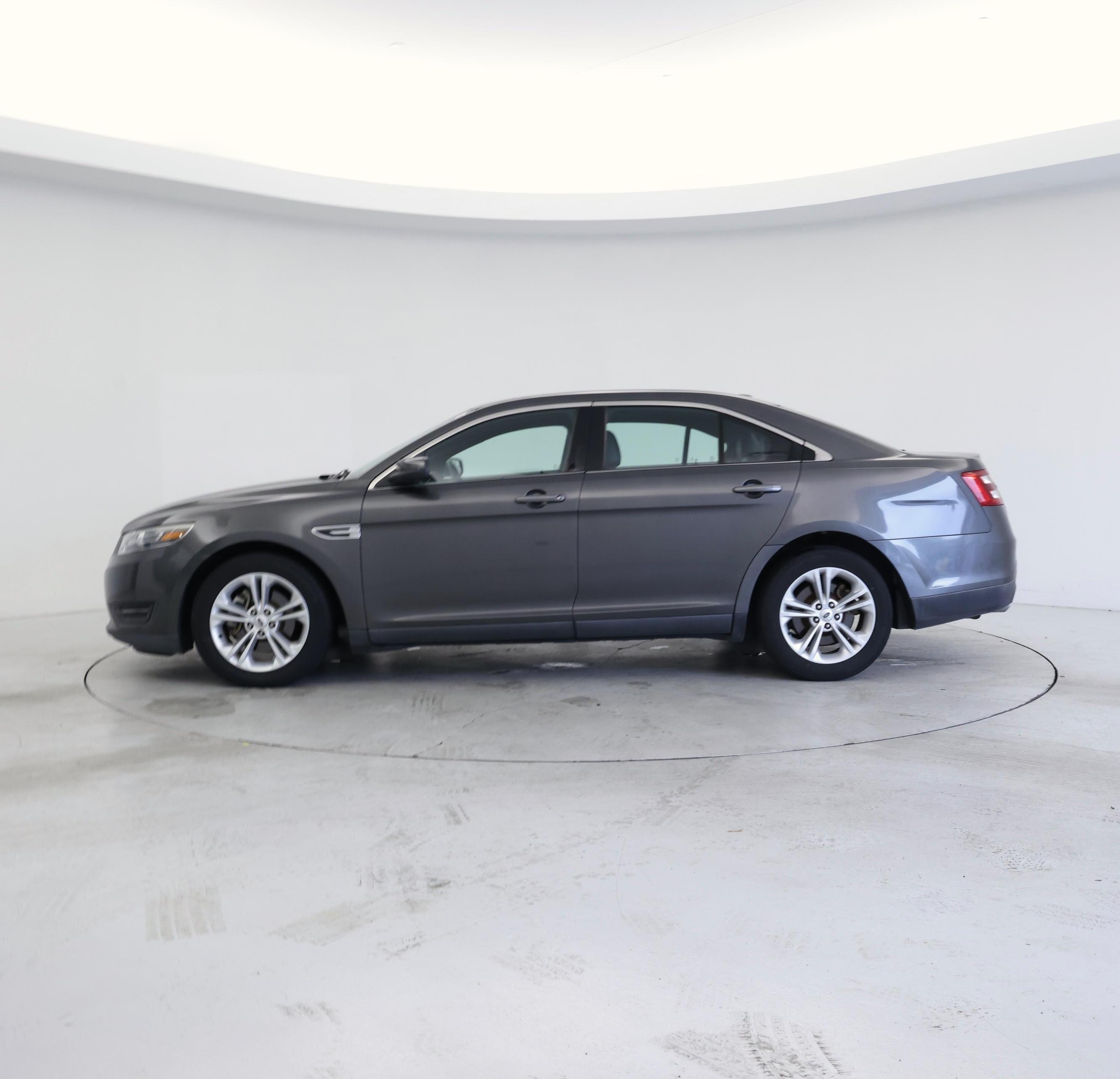 Thumbnail: 2015 Ford Taurus - 3