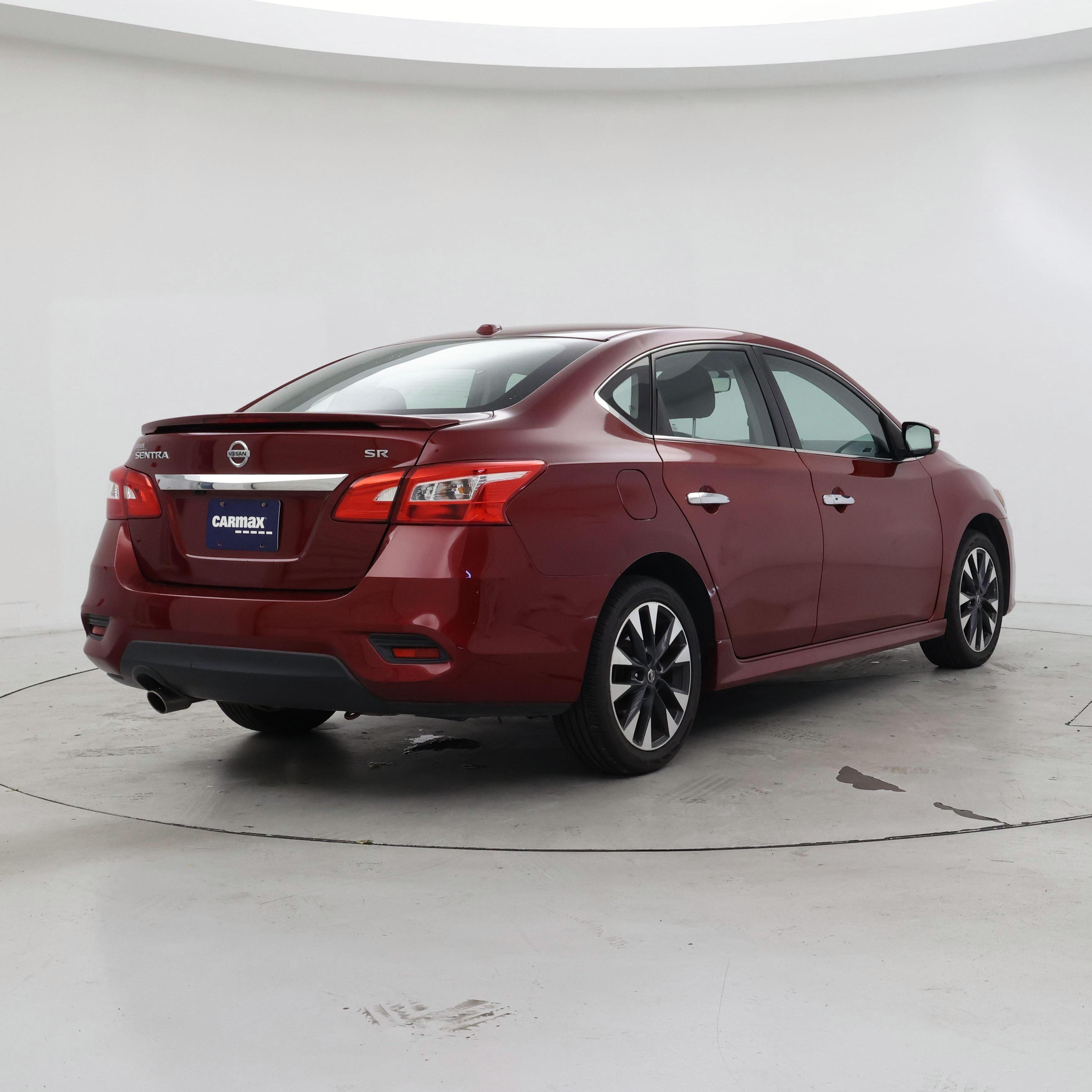 Thumbnail: 2019 Nissan Sentra - 8