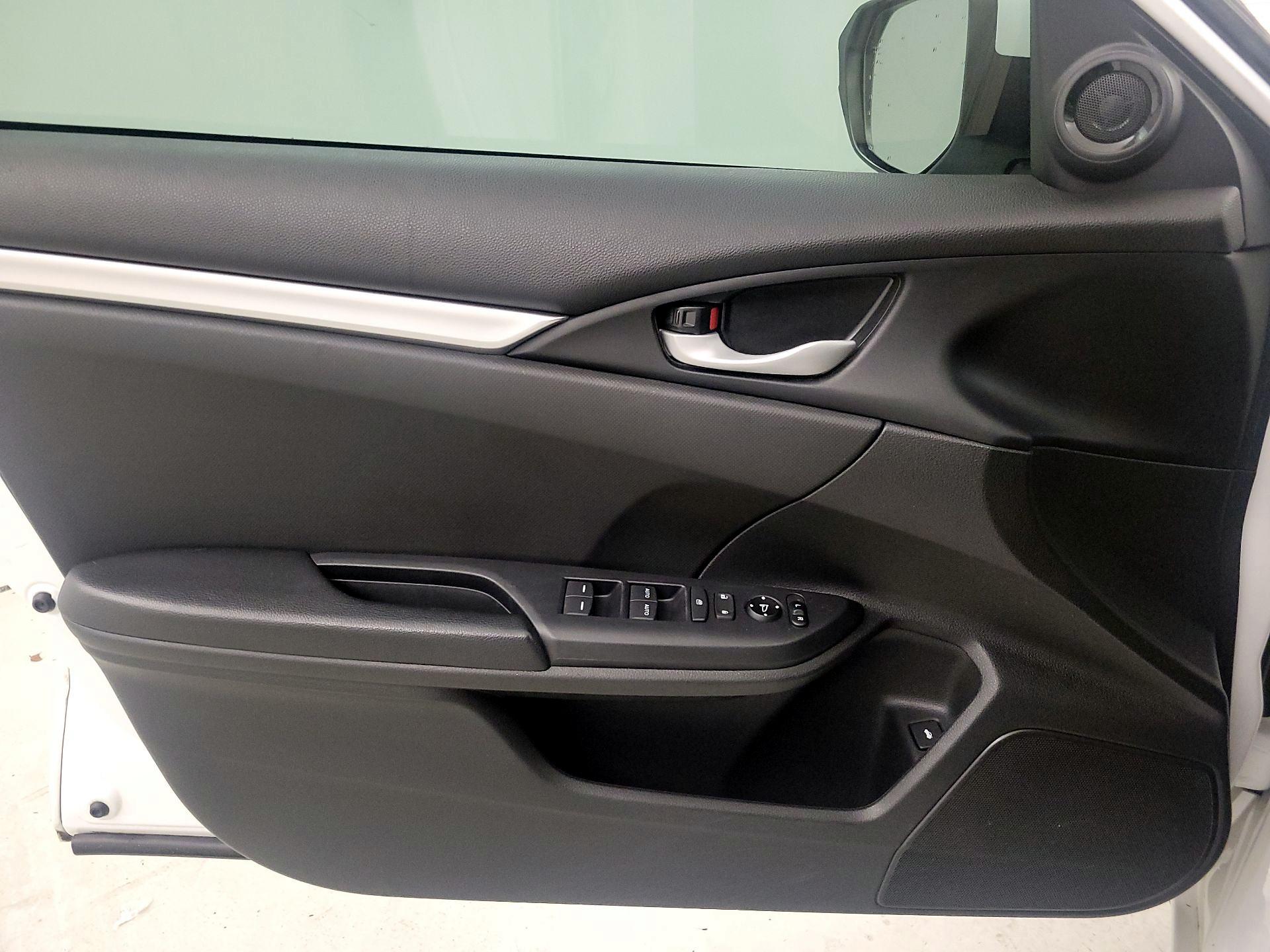 Thumbnail: 2020 Honda Civic - 12