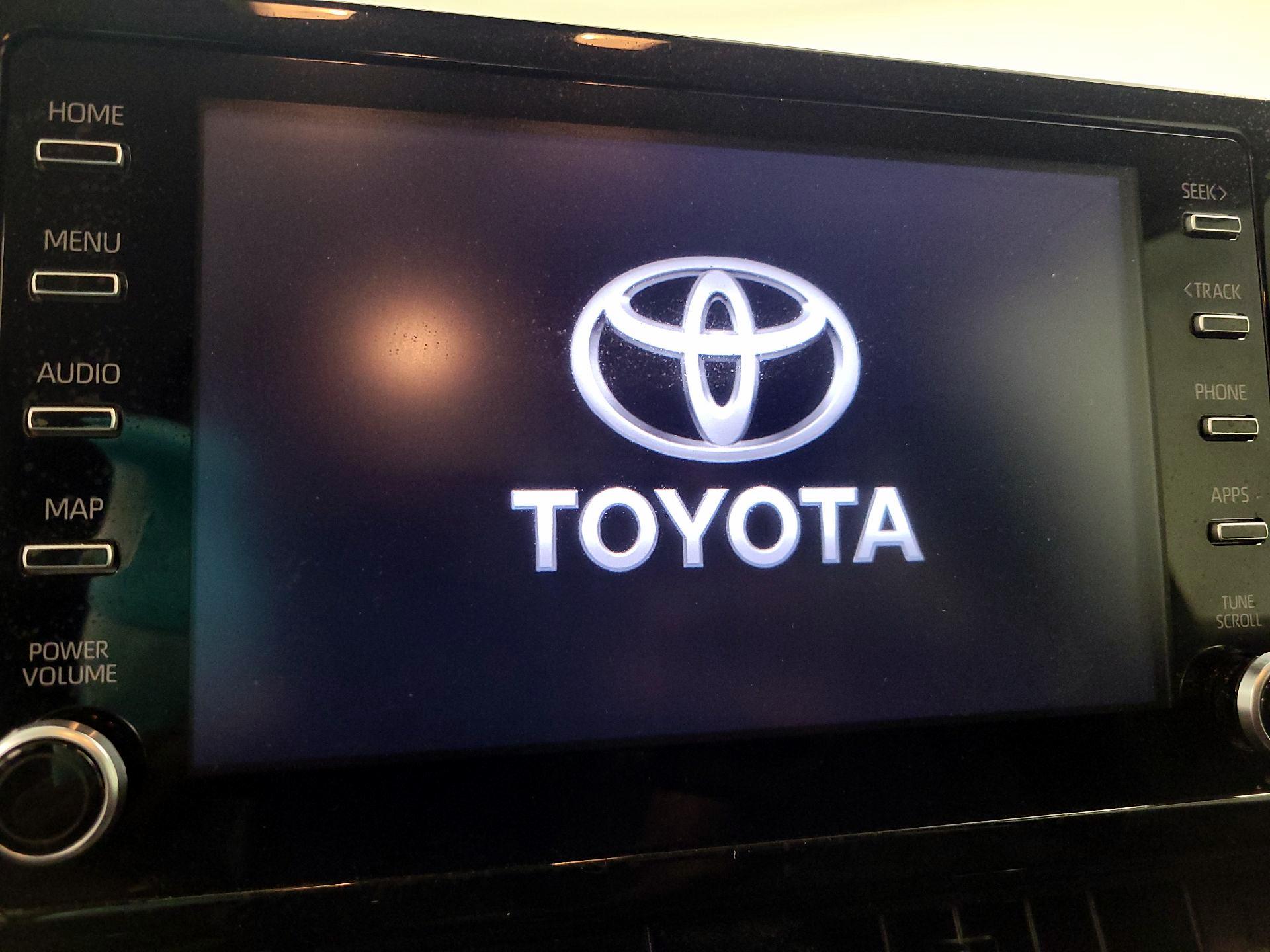 Thumbnail: 2020 Toyota Corolla - 13