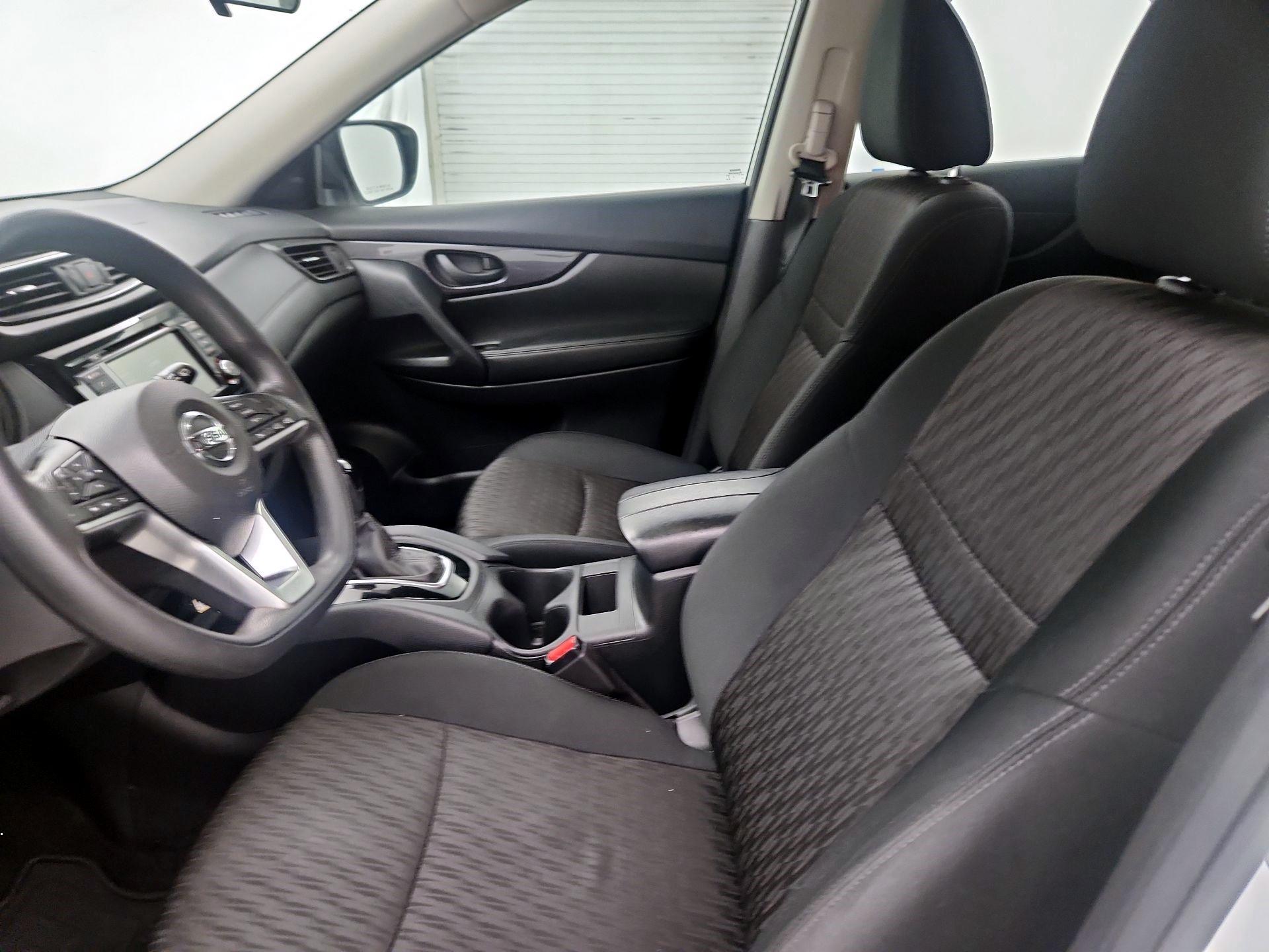 Thumbnail: 2020 Nissan Rogue - 11