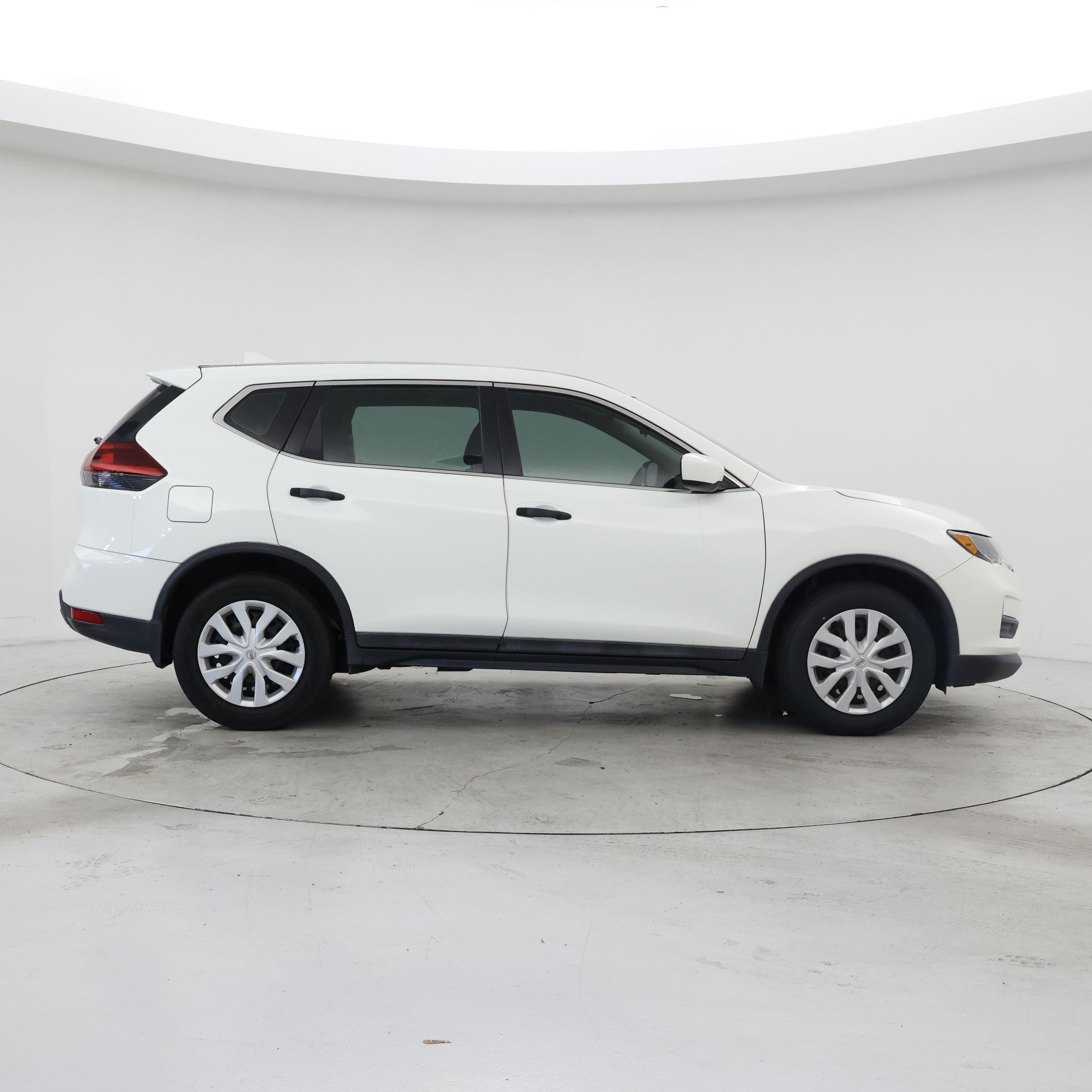 Thumbnail: 2020 Nissan Rogue - 7