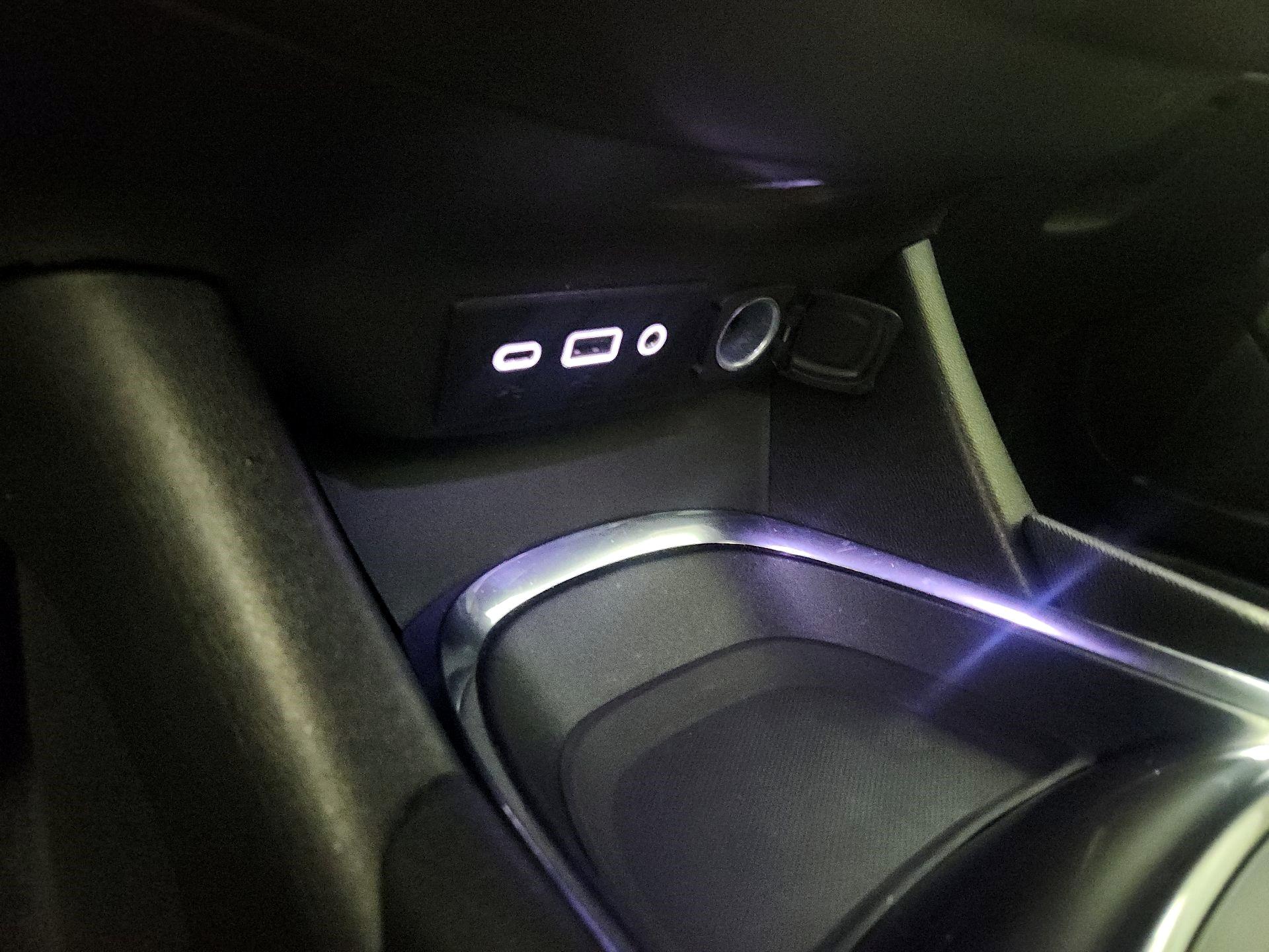 Thumbnail: 2022 Chevrolet Malibu - 18