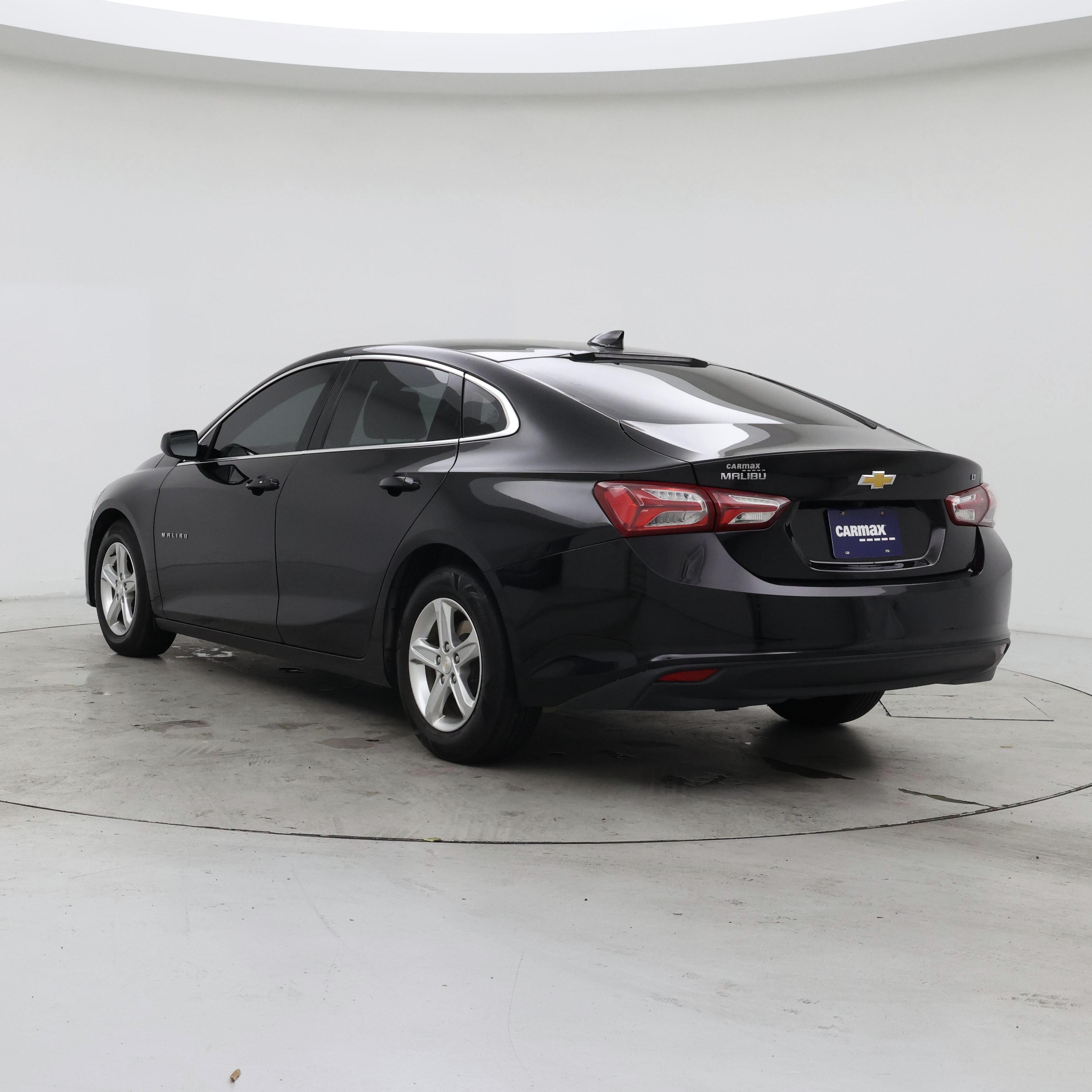 Thumbnail: 2022 Chevrolet Malibu - 2