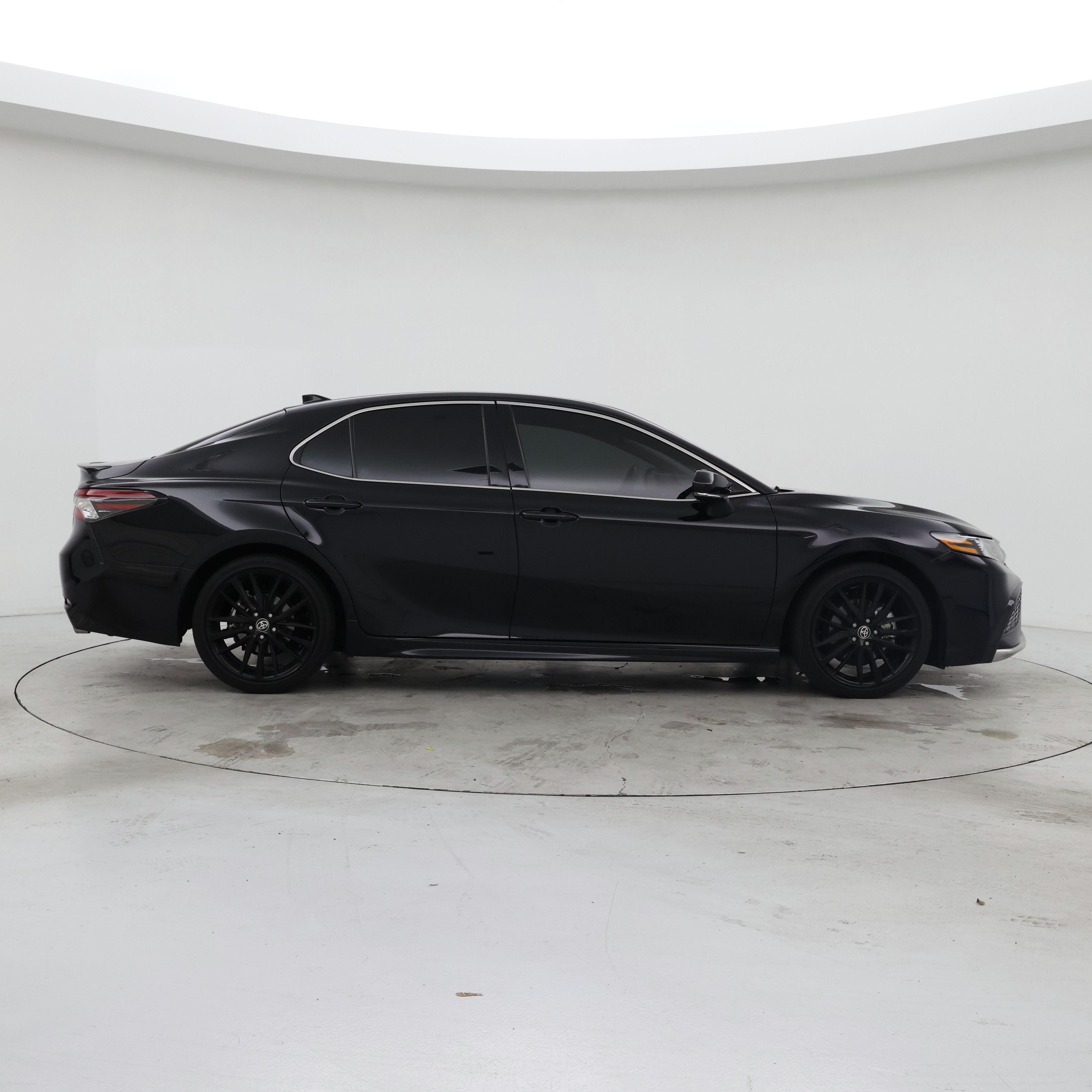 Thumbnail: 2023 Toyota Camry - 7