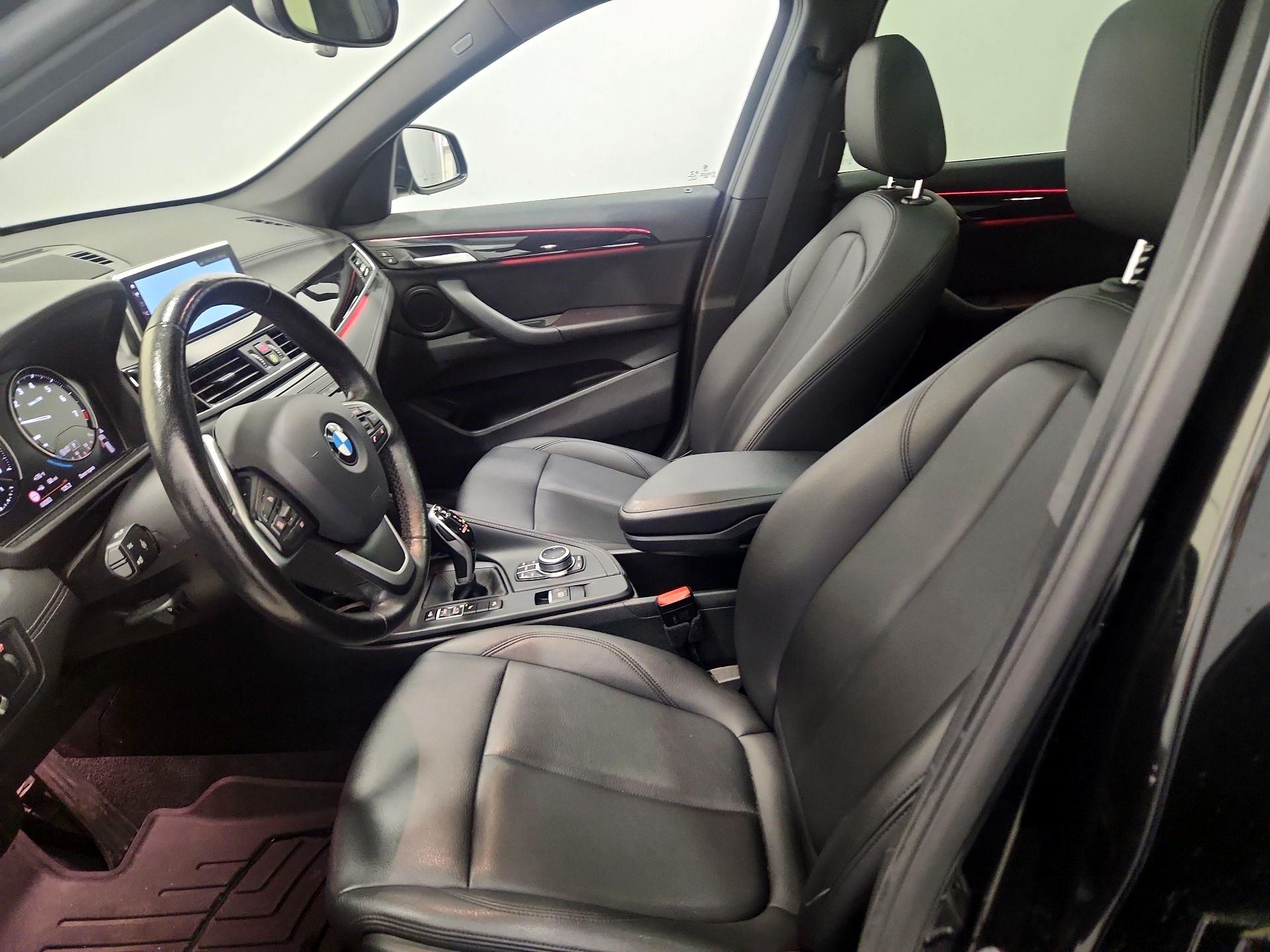 Thumbnail: 2021 BMW X1 - 11